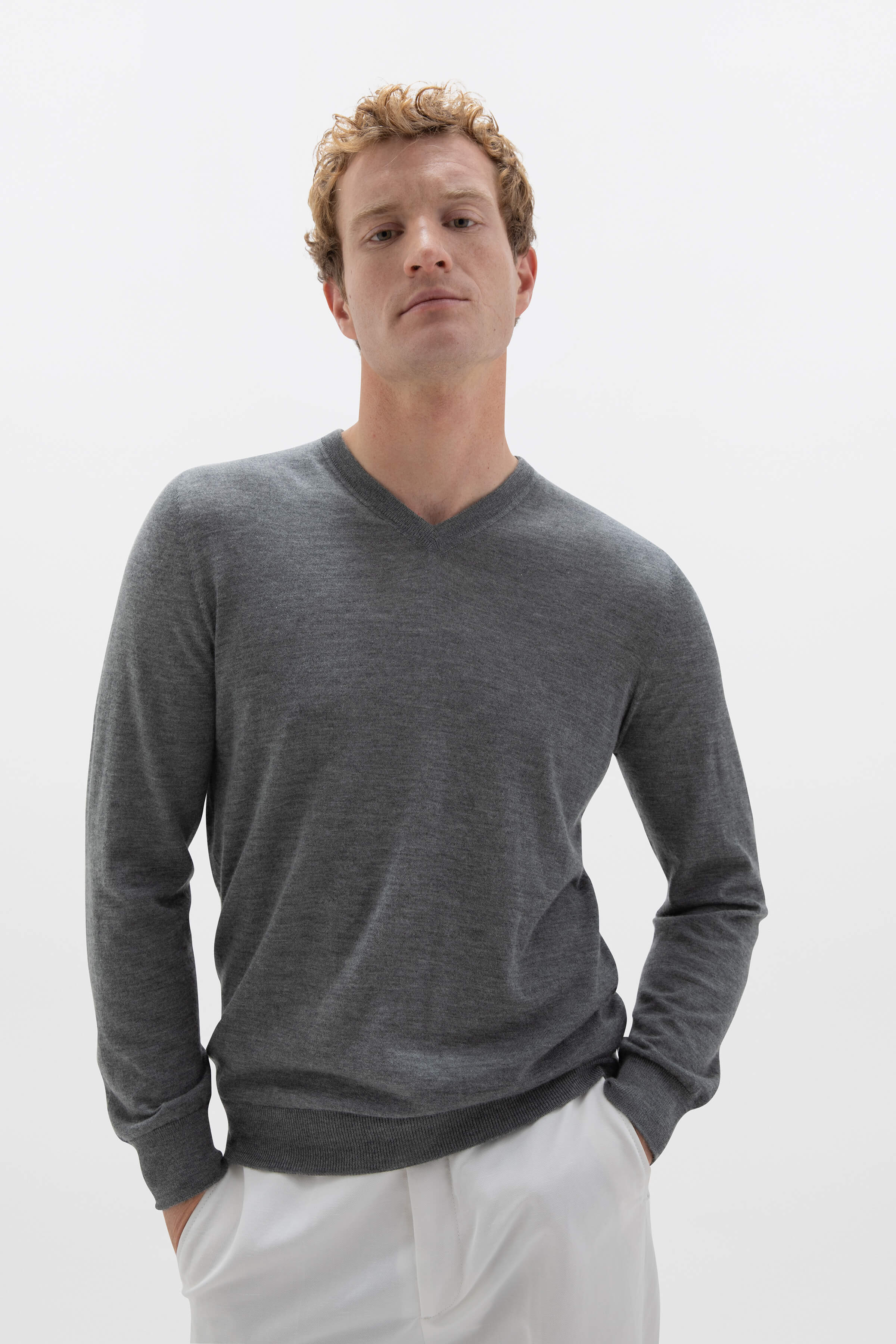 Superfine Cashmere Mid Grey V Neck Jumper