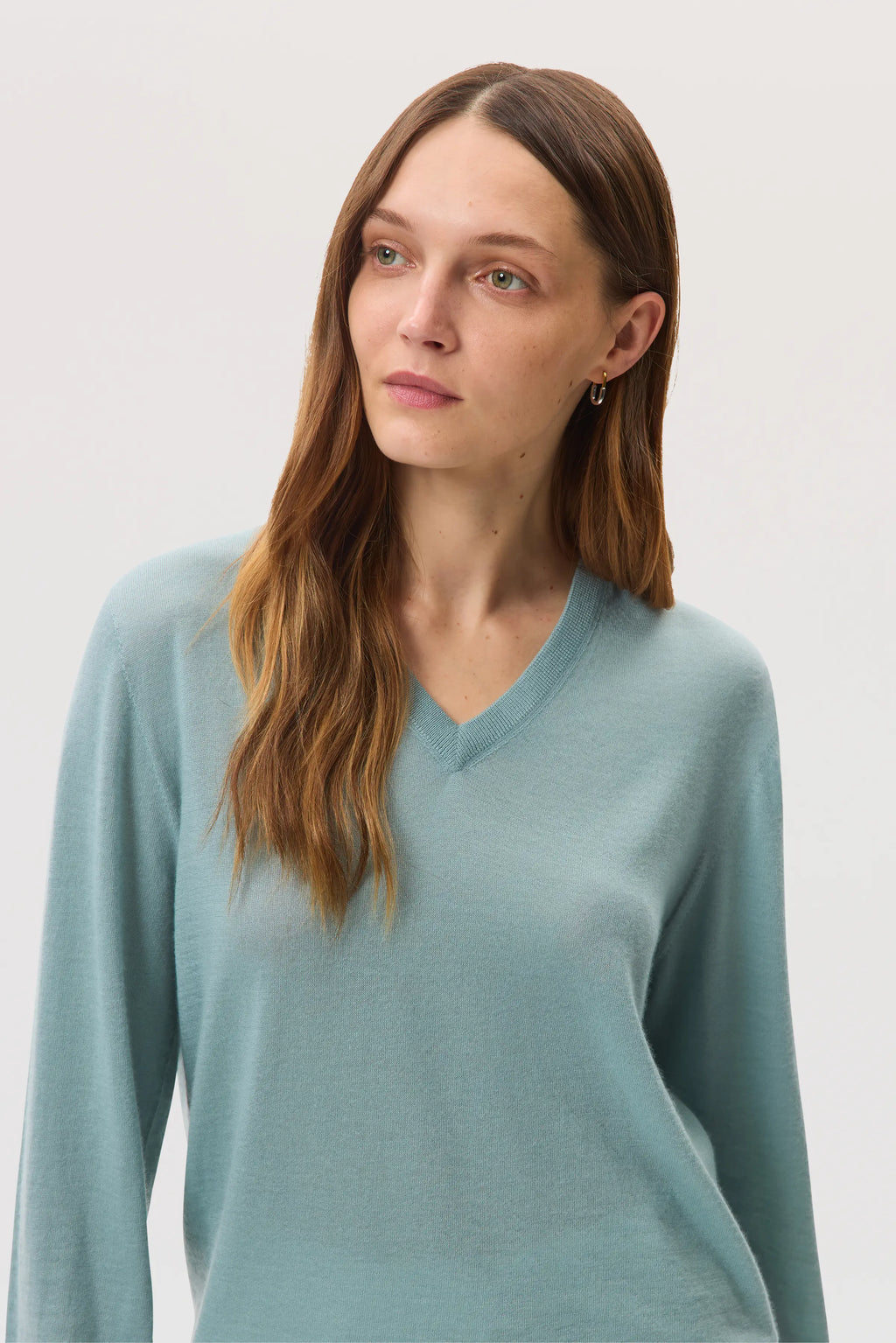 Superfine Cashmere Light Green V Neck Jumper