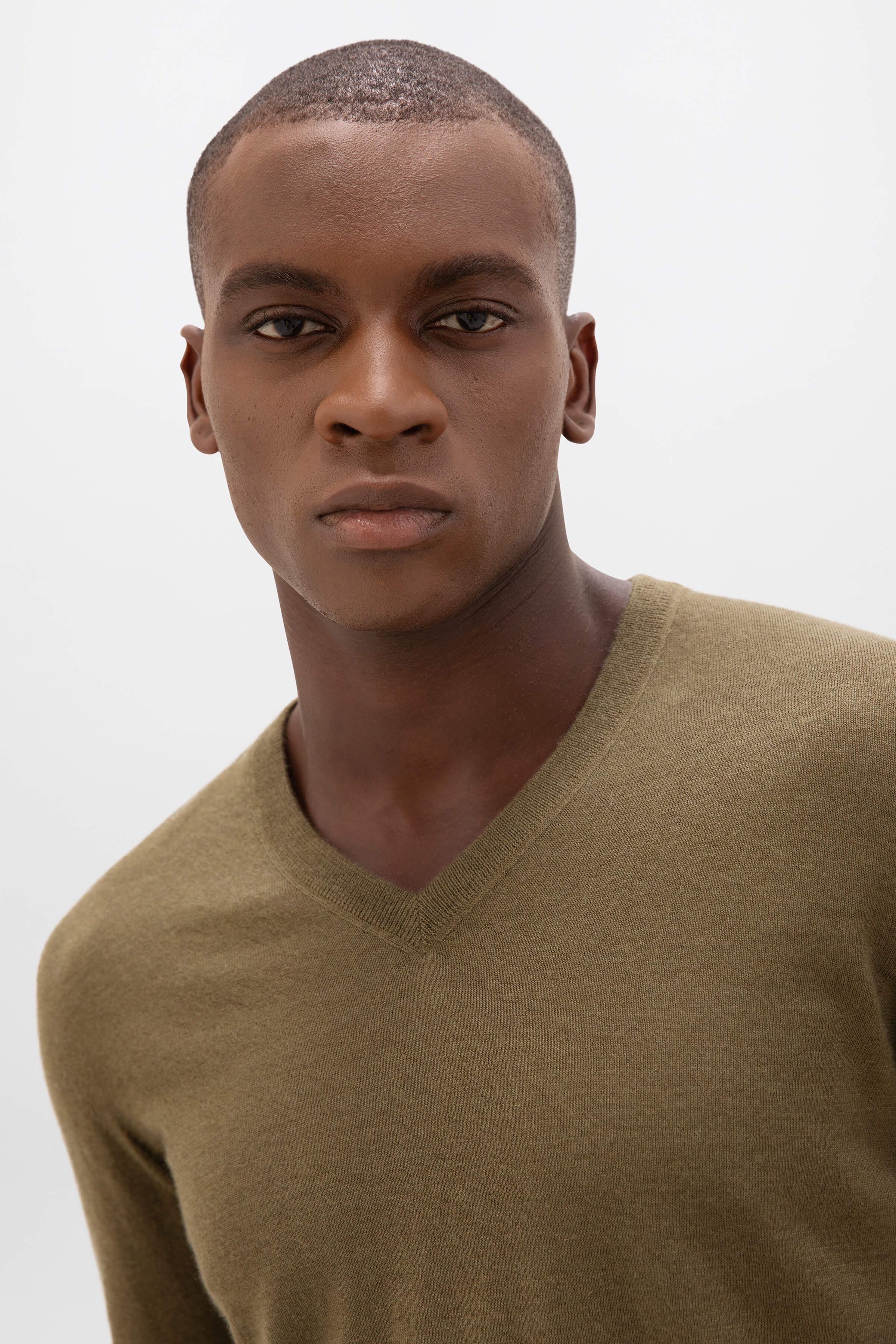 Superfine Cashmere V Neck Olive Green Jumper