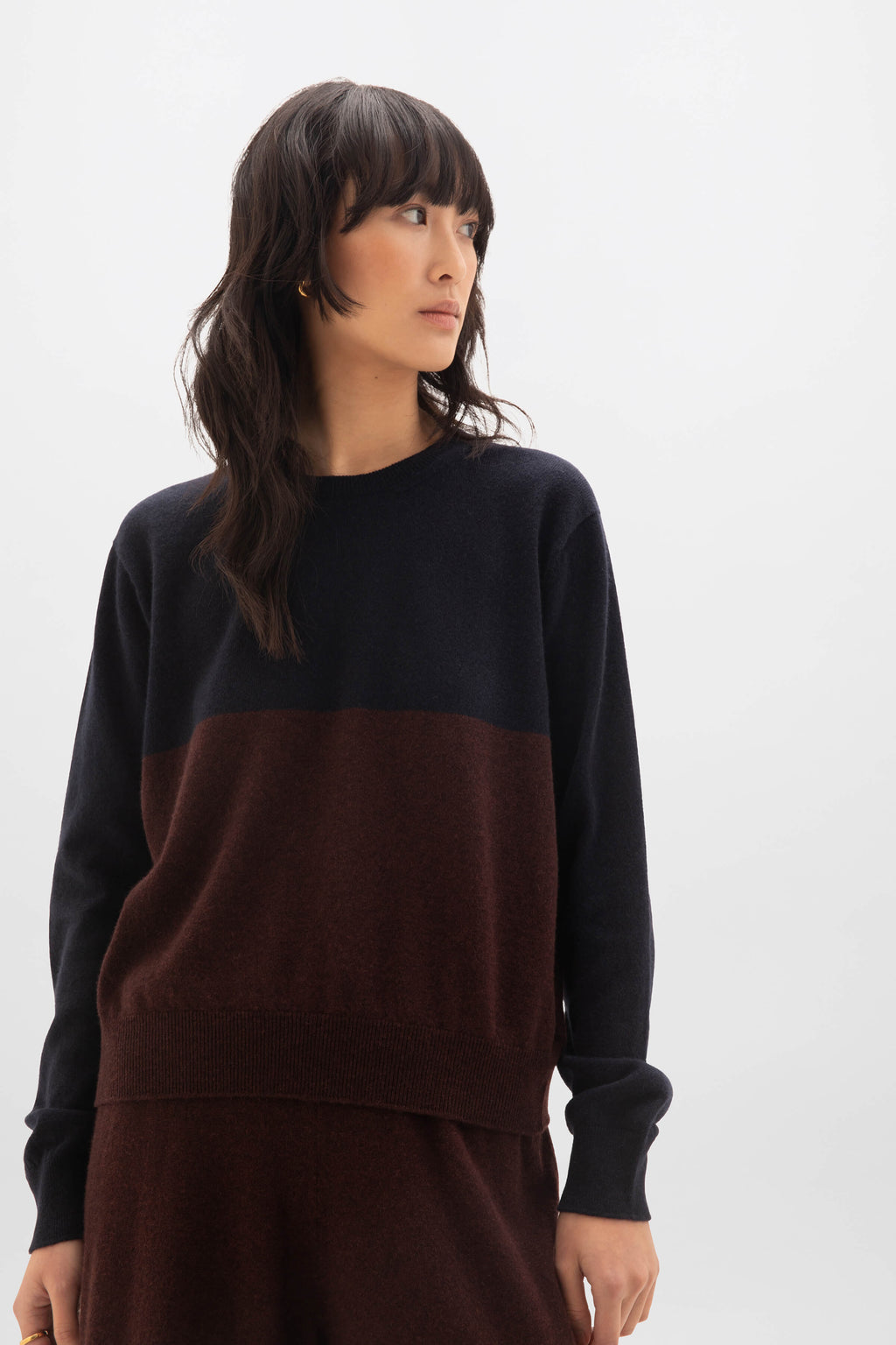 Colour Block Cropped Dark Brown Cashmere Sweater