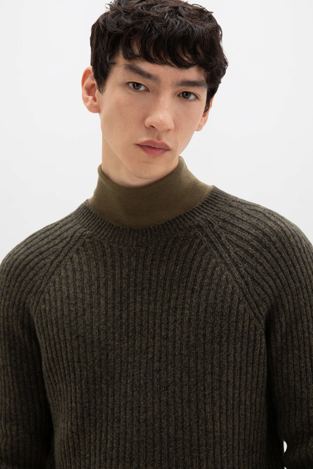 Ribbed Olive Green Cashmere Jumper