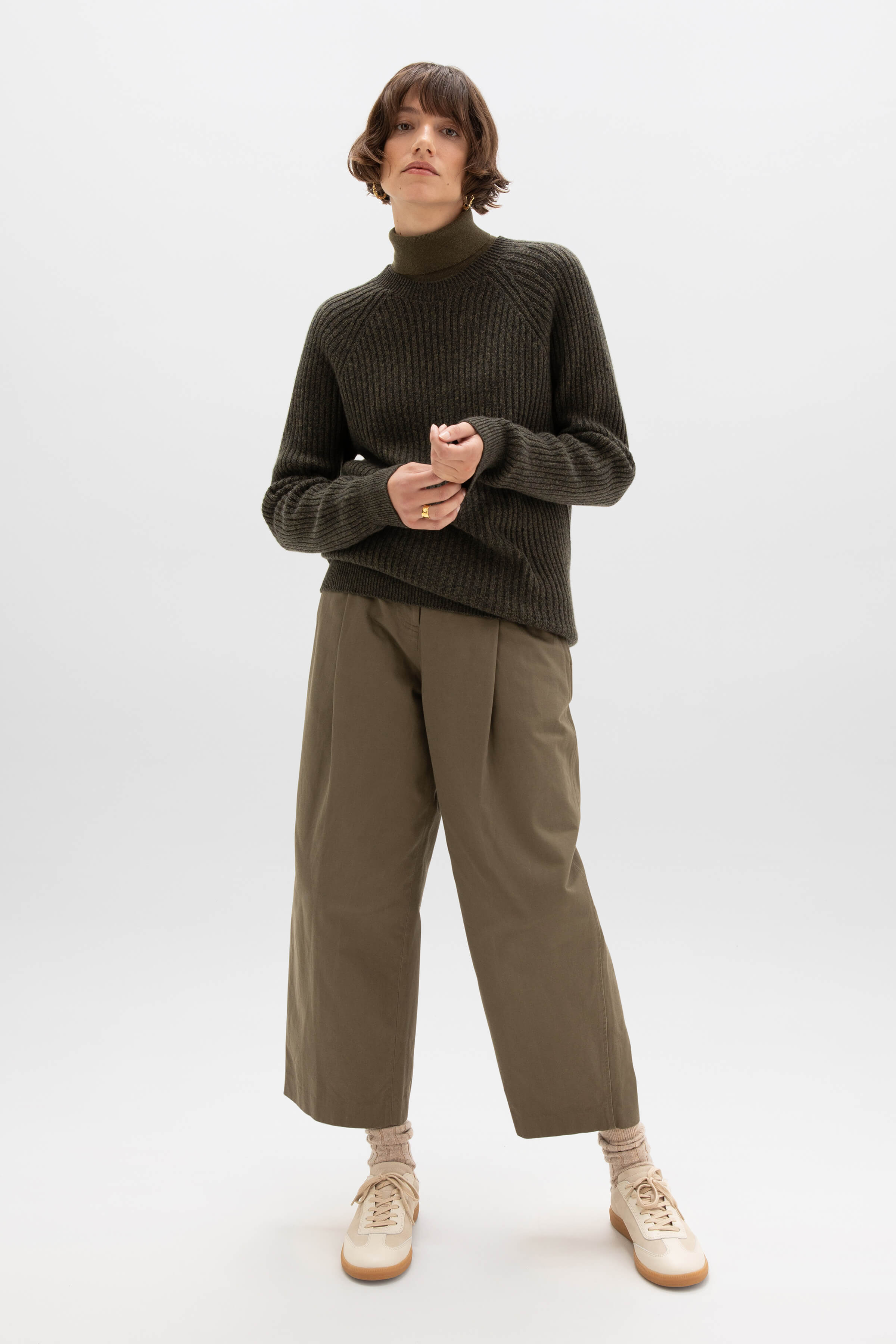 Ribbed Olive Green Cashmere Jumper