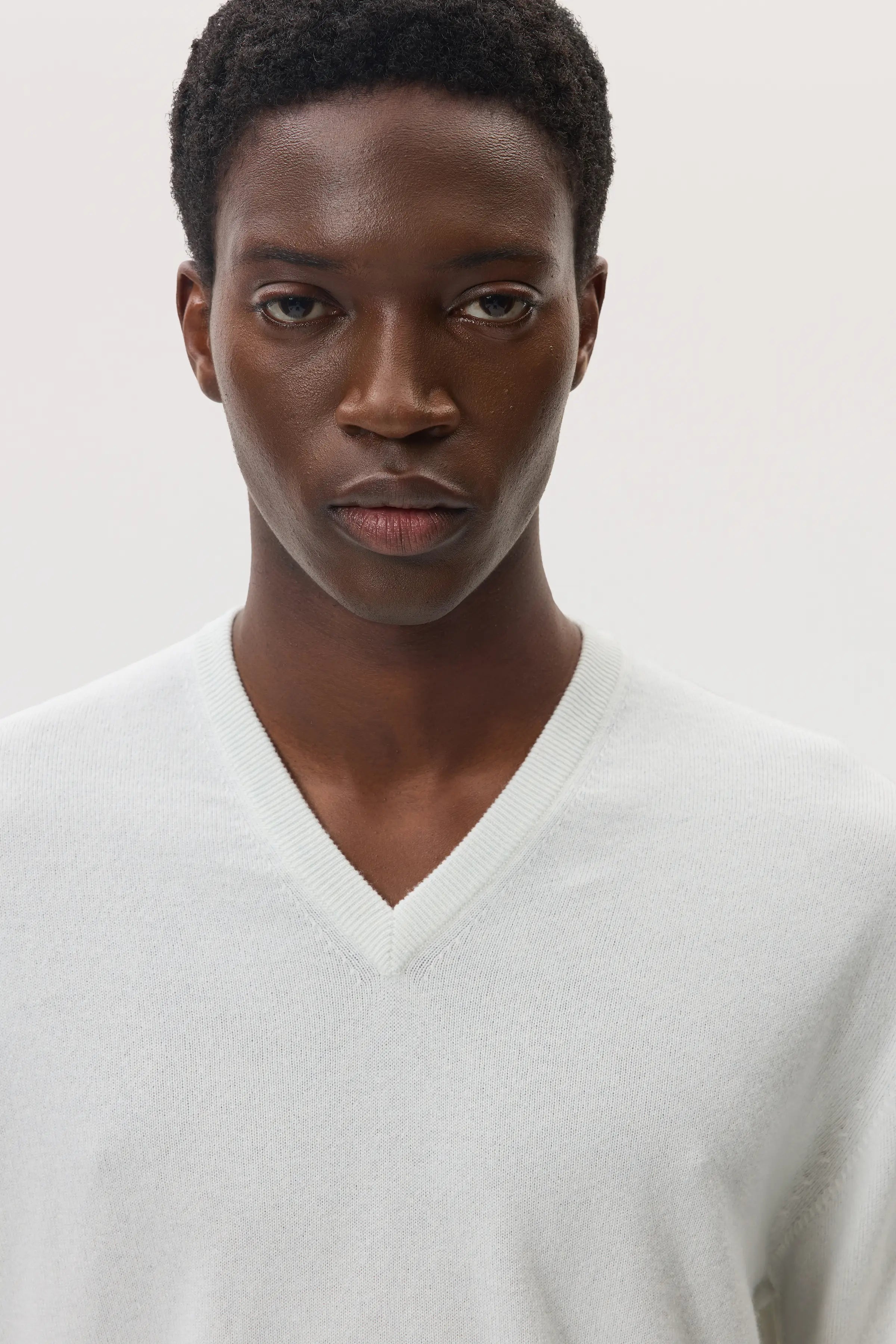 White Cashmere V Neck Jumper