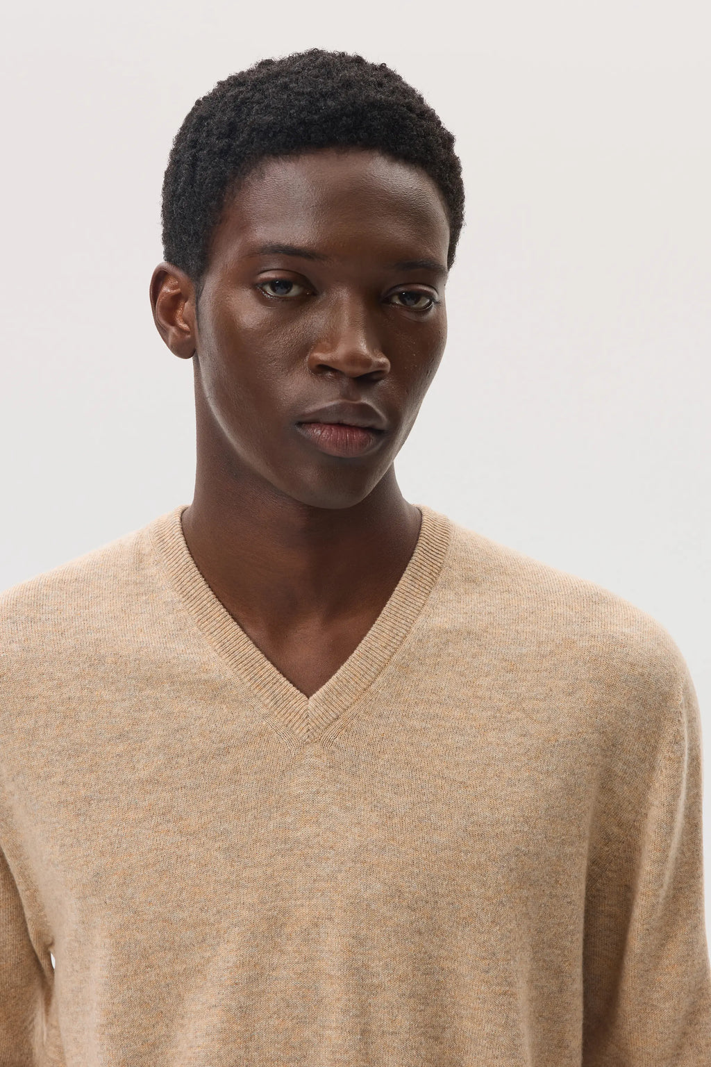 Natural Cashmere V Neck Jumper