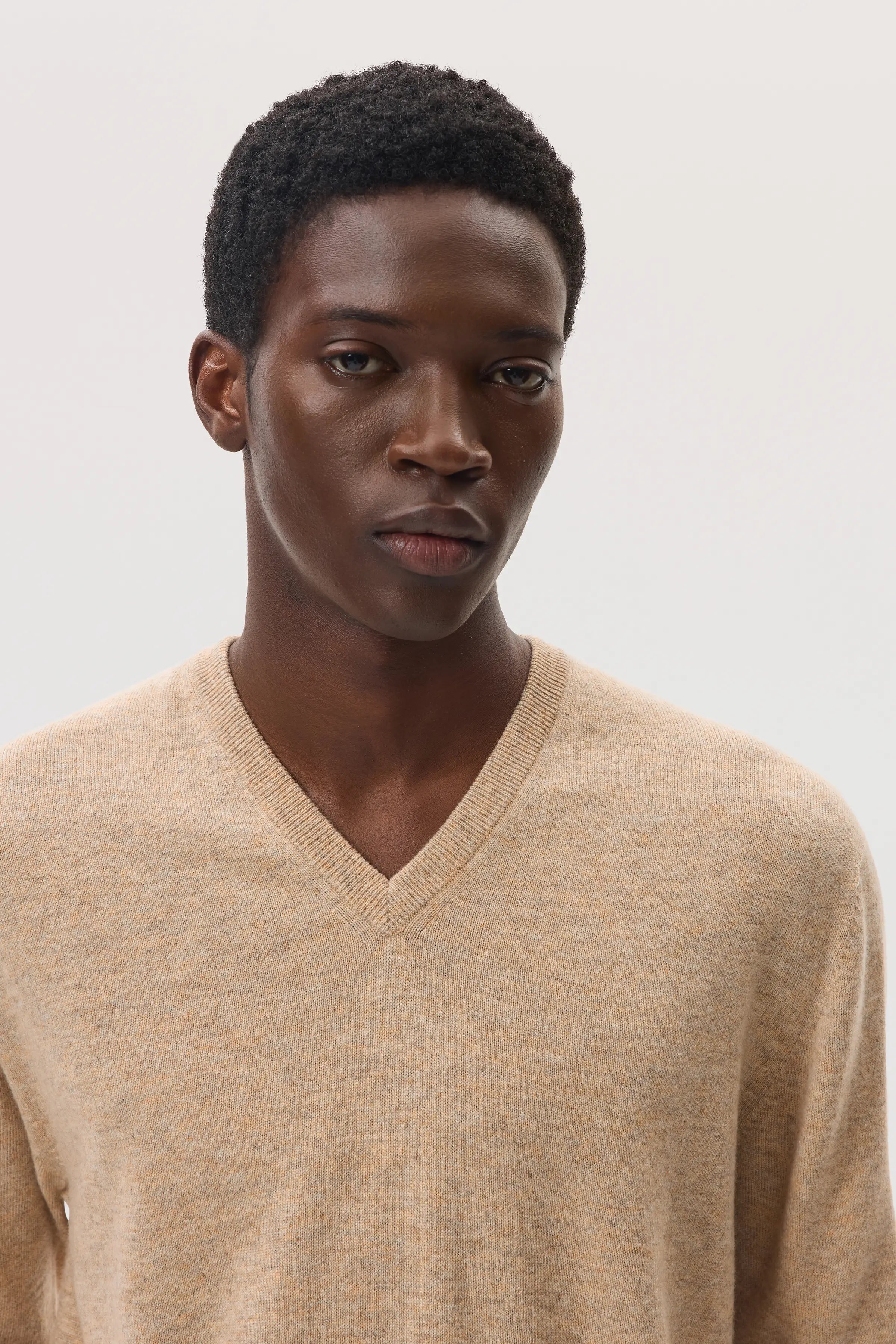 Natural Cashmere V Neck Jumper