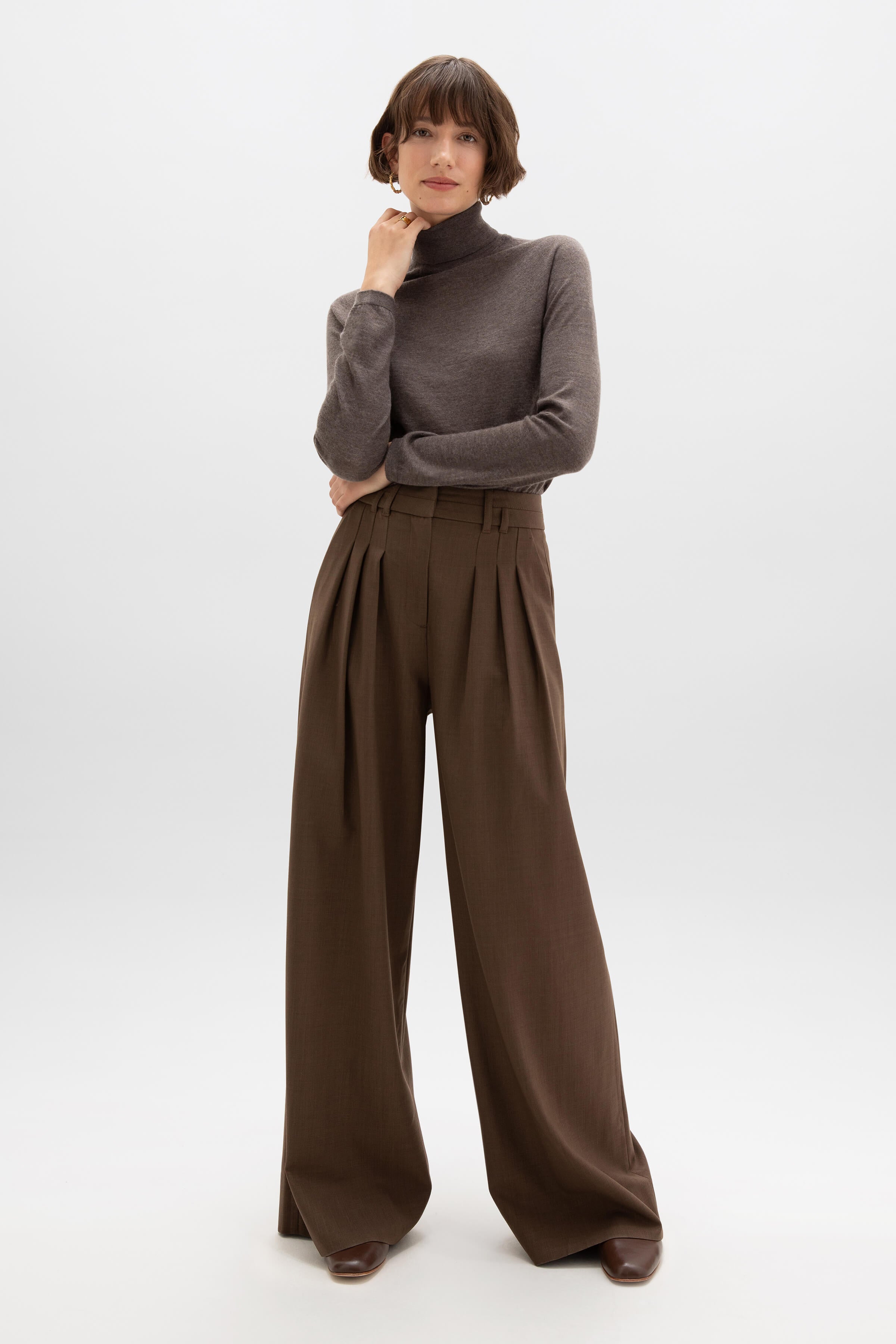 Superfine Cashmere Roll Neck Brown Jumper