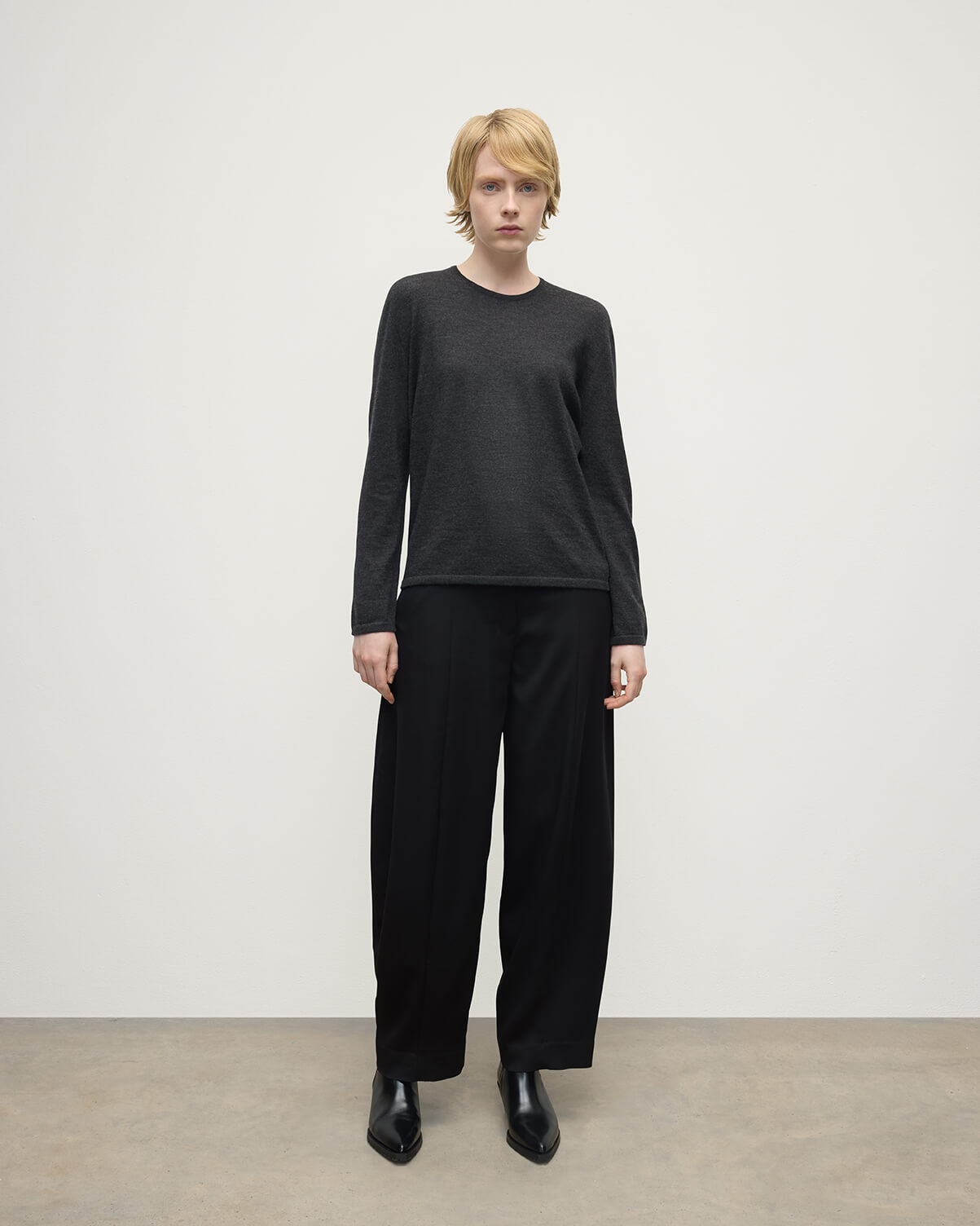 Superfine Cashmere Charcoal Jumper