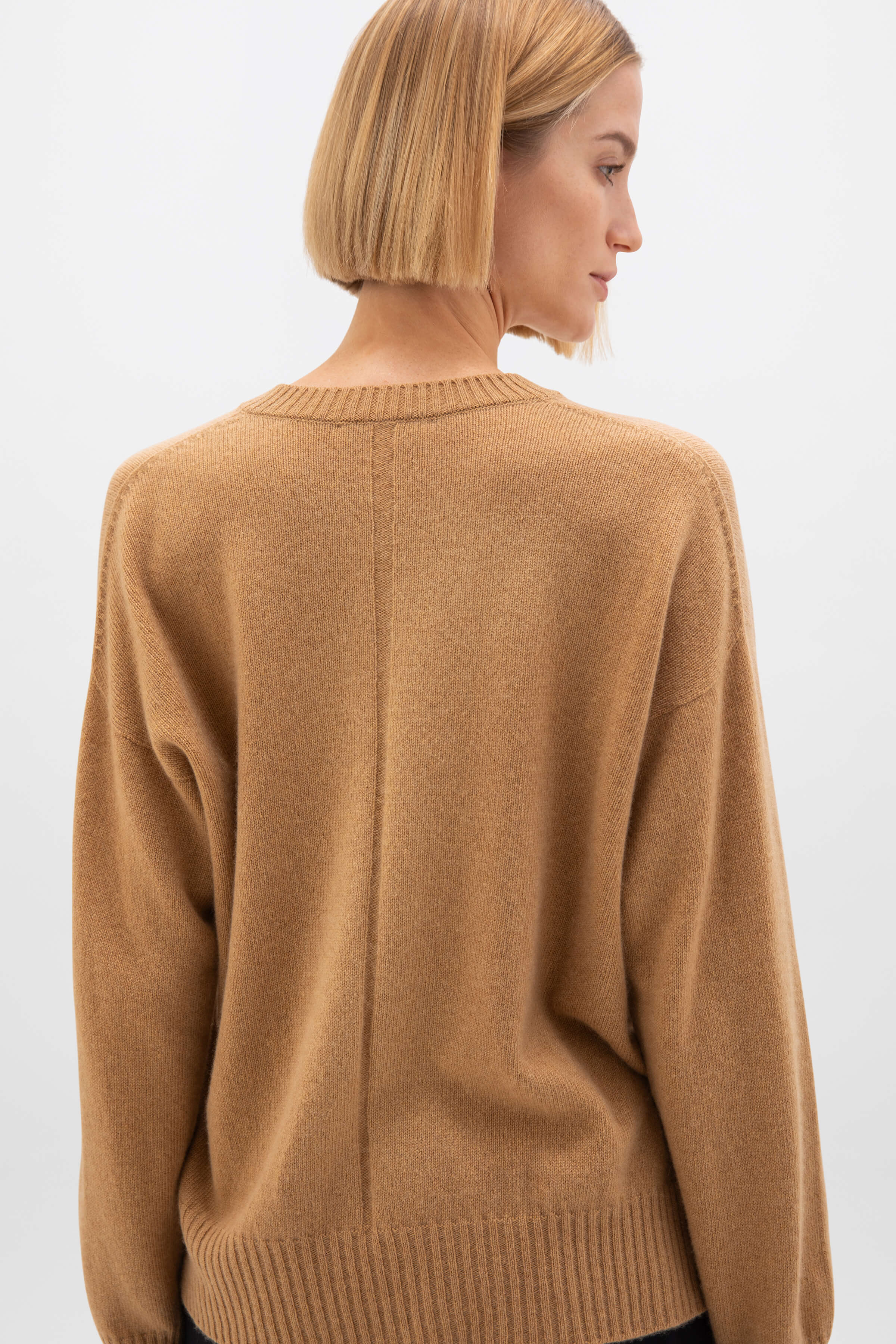 Relaxed Fit Gauzy Camel Cashmere Jumper