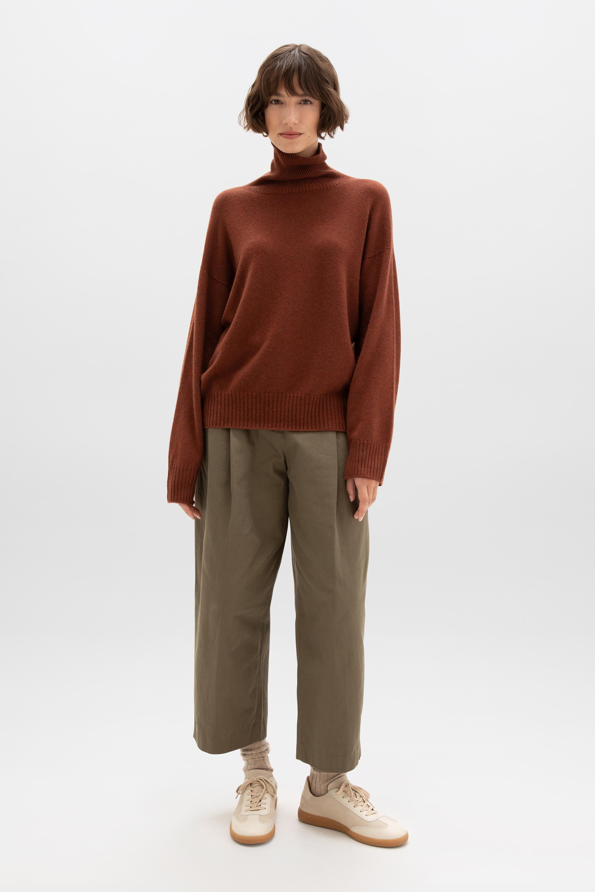 Gauzy Cashmere Roll Neck Red Jumper