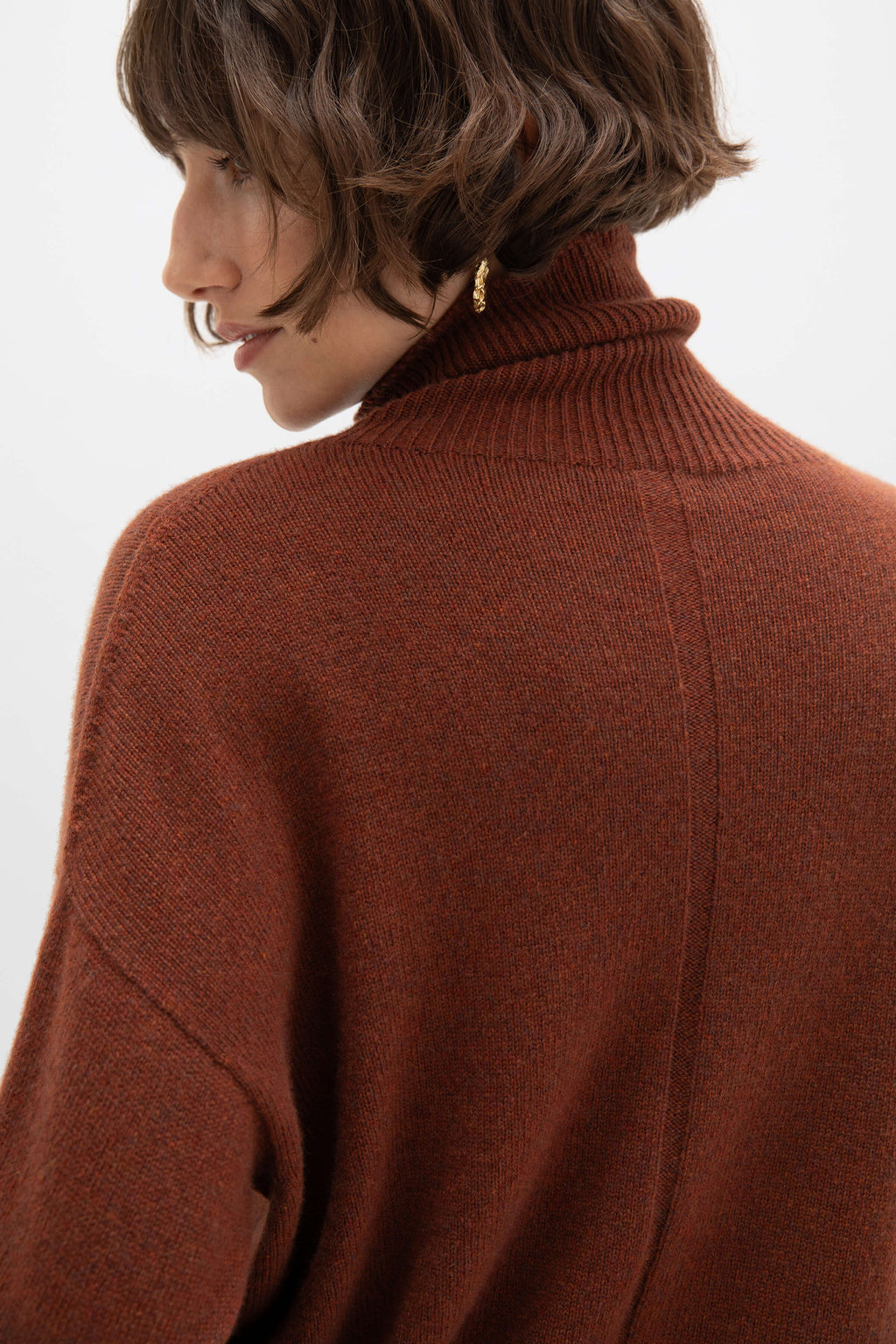 Gauzy Cashmere Roll Neck Red Jumper