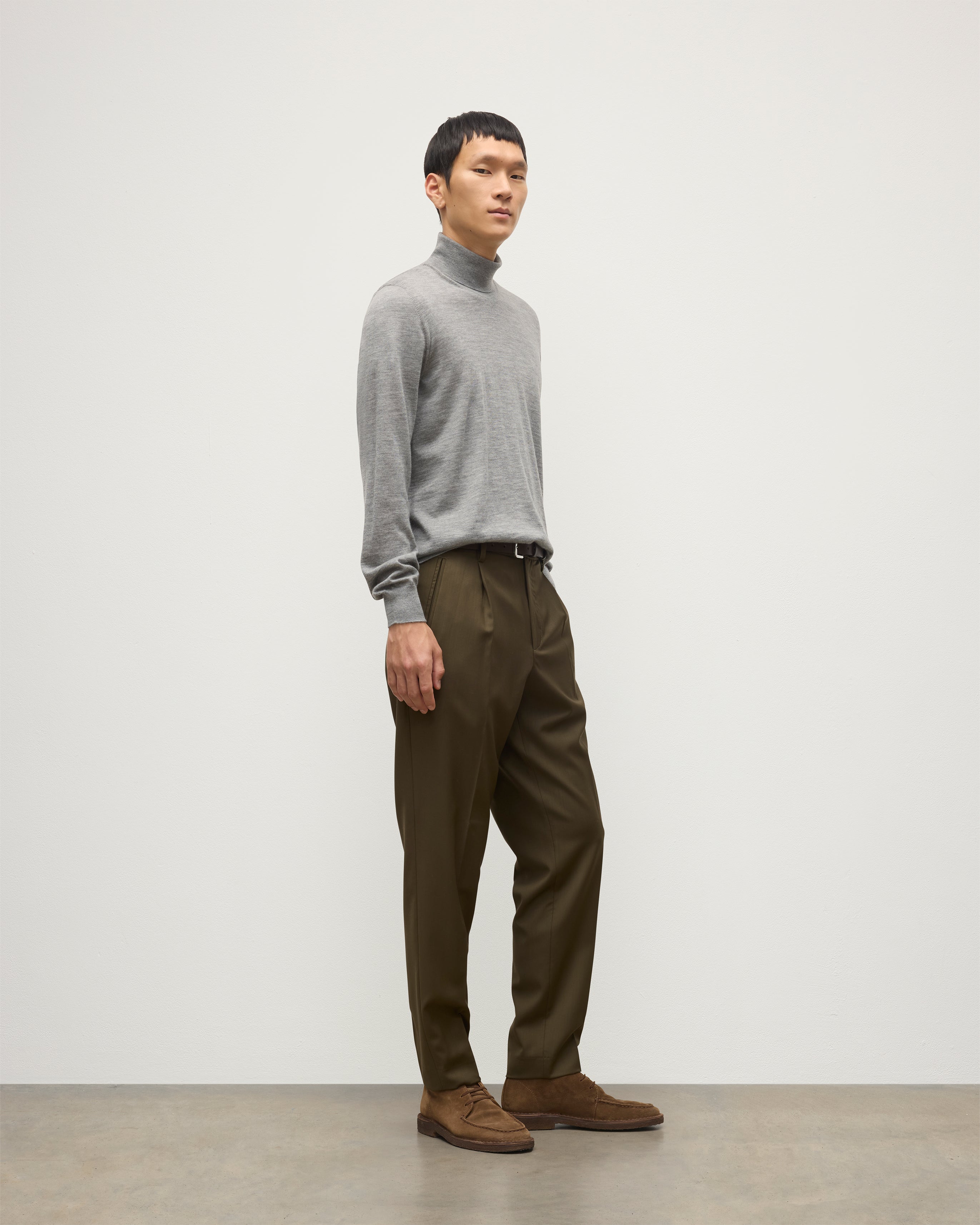 Fin Grey Cashmere Roll Neck Jumper