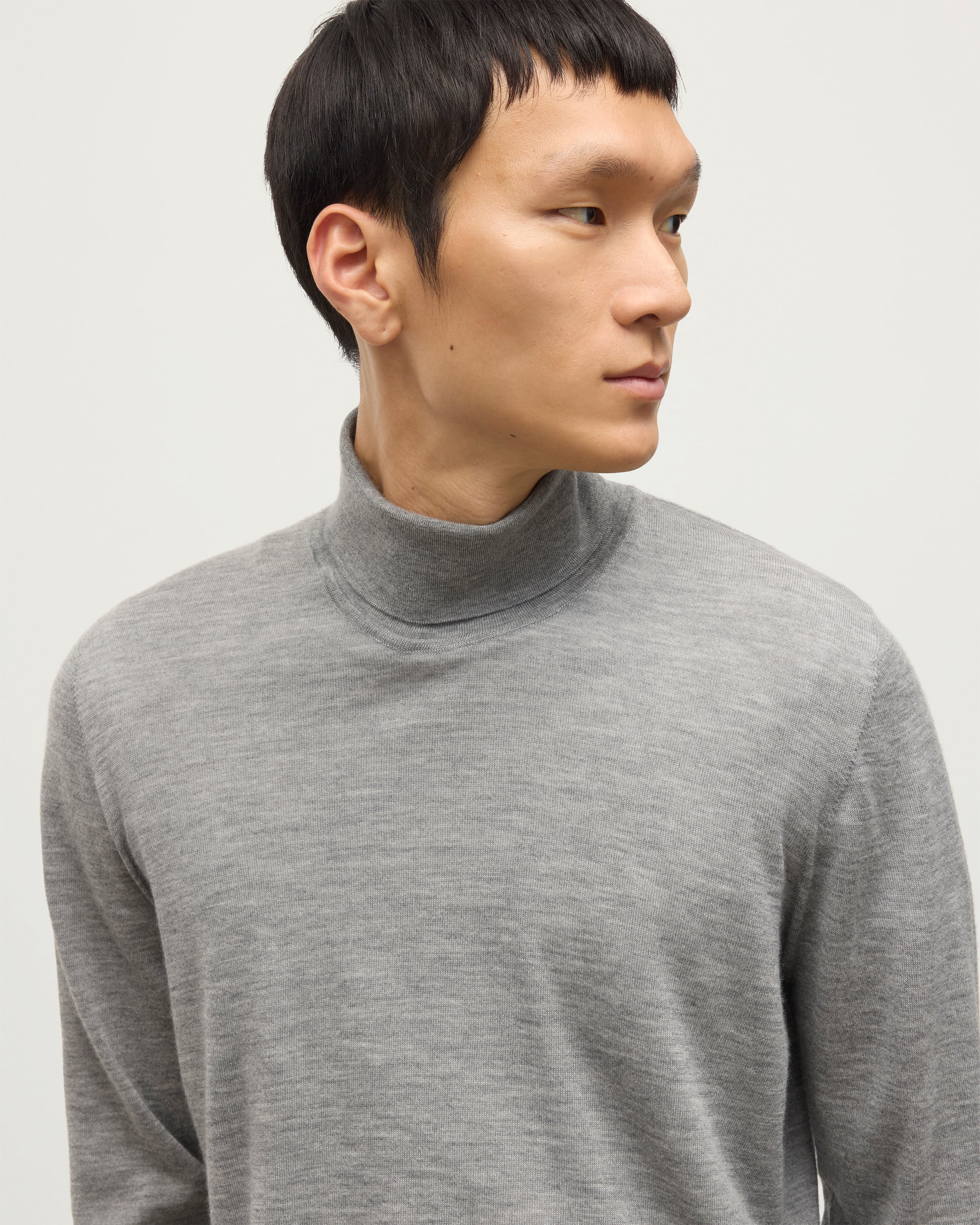Fin Grey Cashmere Roll Neck Jumper