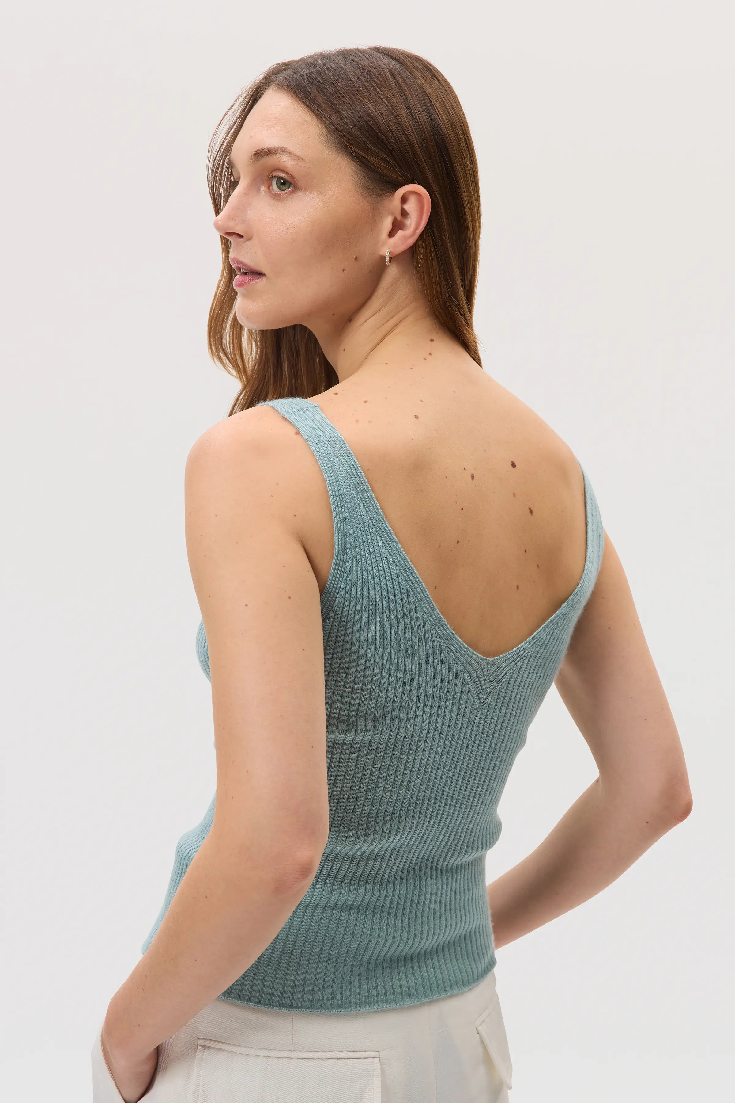 Ribbed Superfine Light Green Cashmere Vest