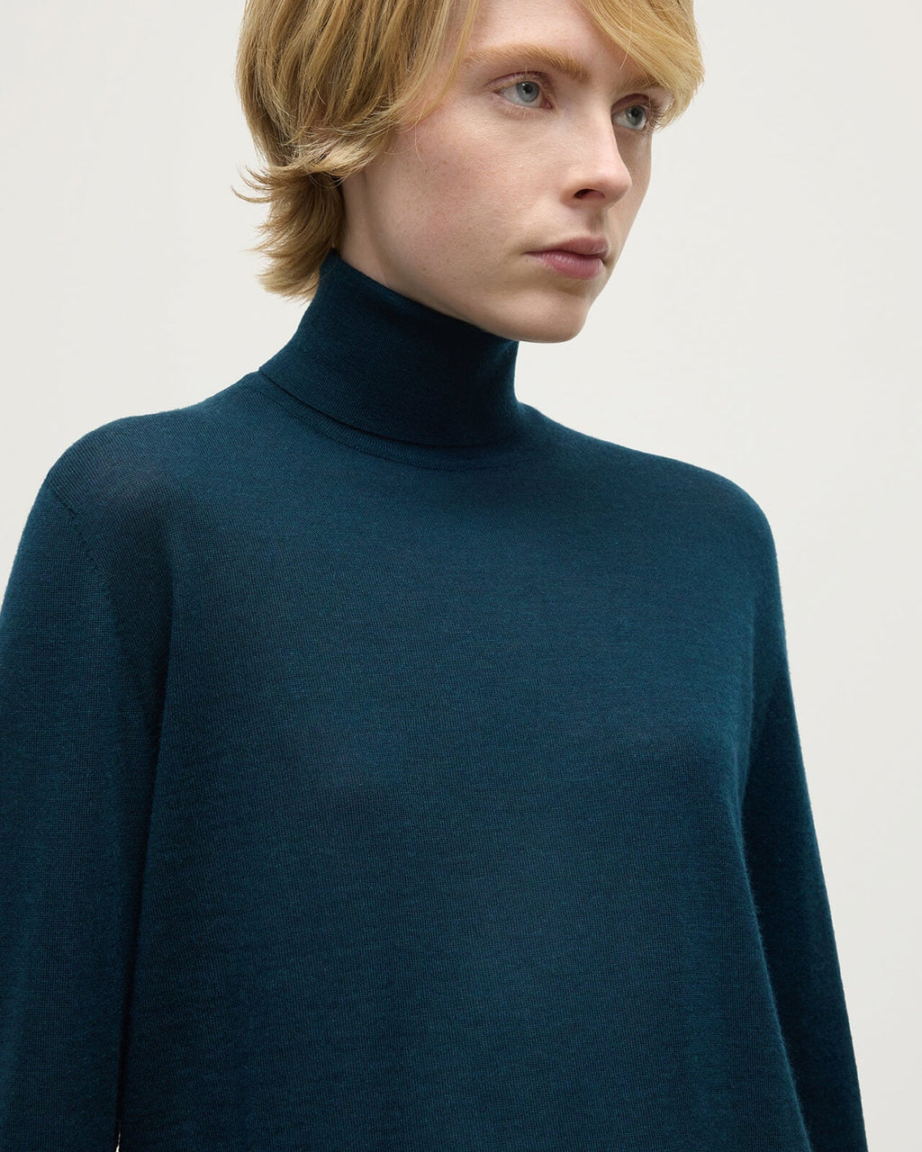 Superfine Cashmere Dark Green Roll Neck Jumper