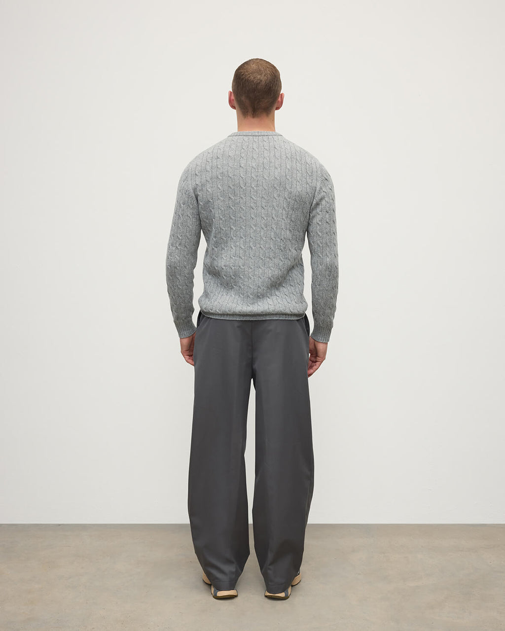 Cable Knit Light Grey Cashmere Jumper