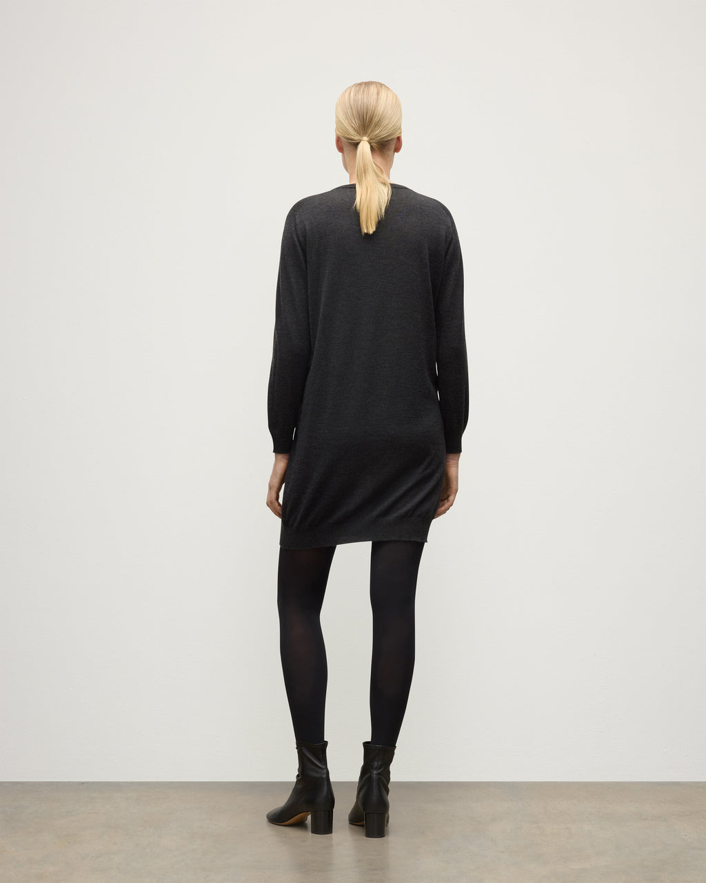 Elise Dark Grey Long Superfine Cashmere Jumper