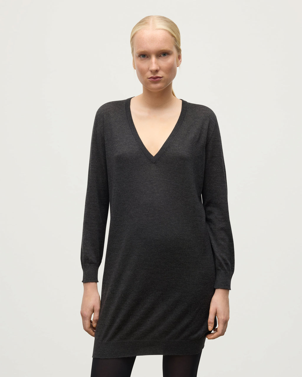 Elise Dark Grey Long Superfine Cashmere Jumper