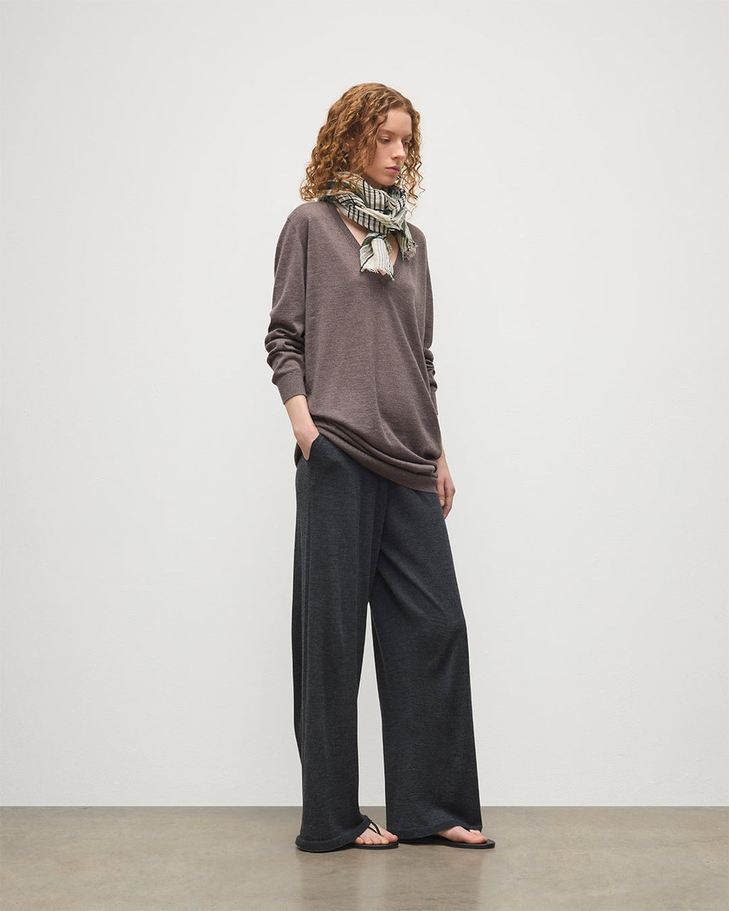 Elise Brown Long Superfine Cashmere Jumper