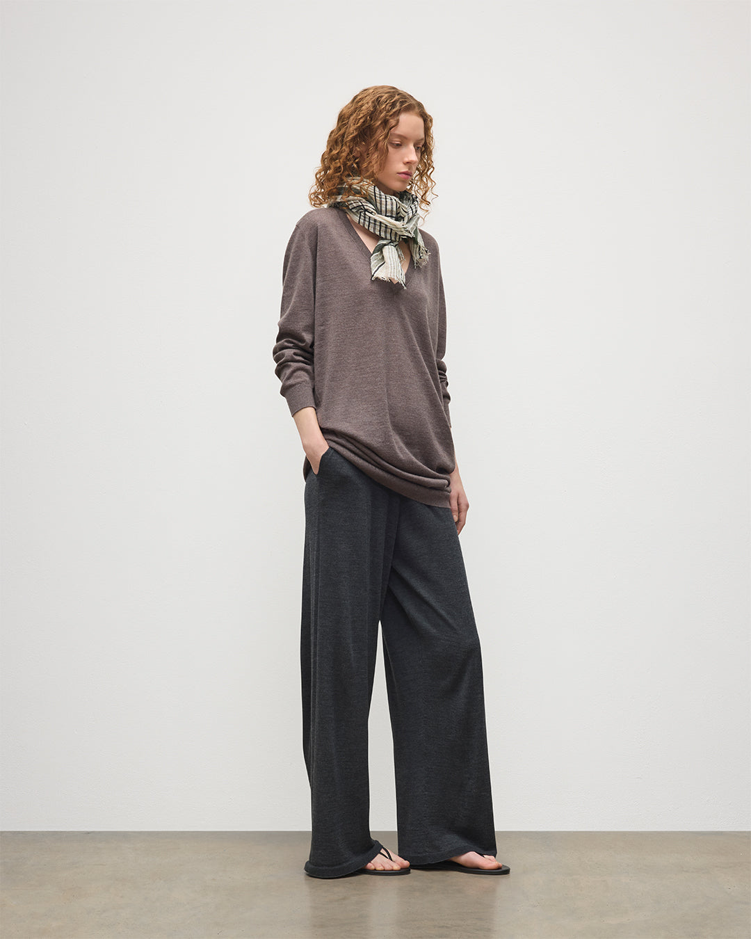 Elise Brown Long Superfine Cashmere Jumper