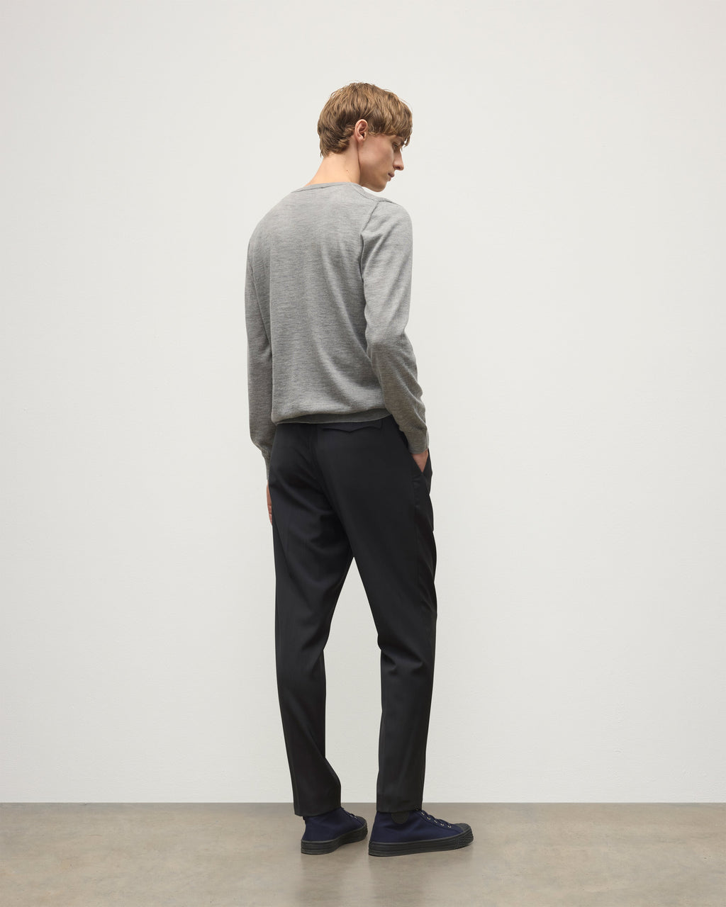 Fin Grey Superfine Cashmere Jumper