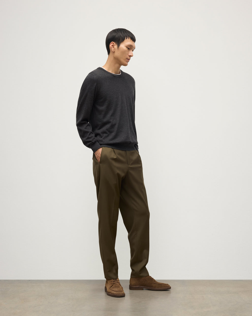 Fin Dark Grey Superfine Cashmere Jumper