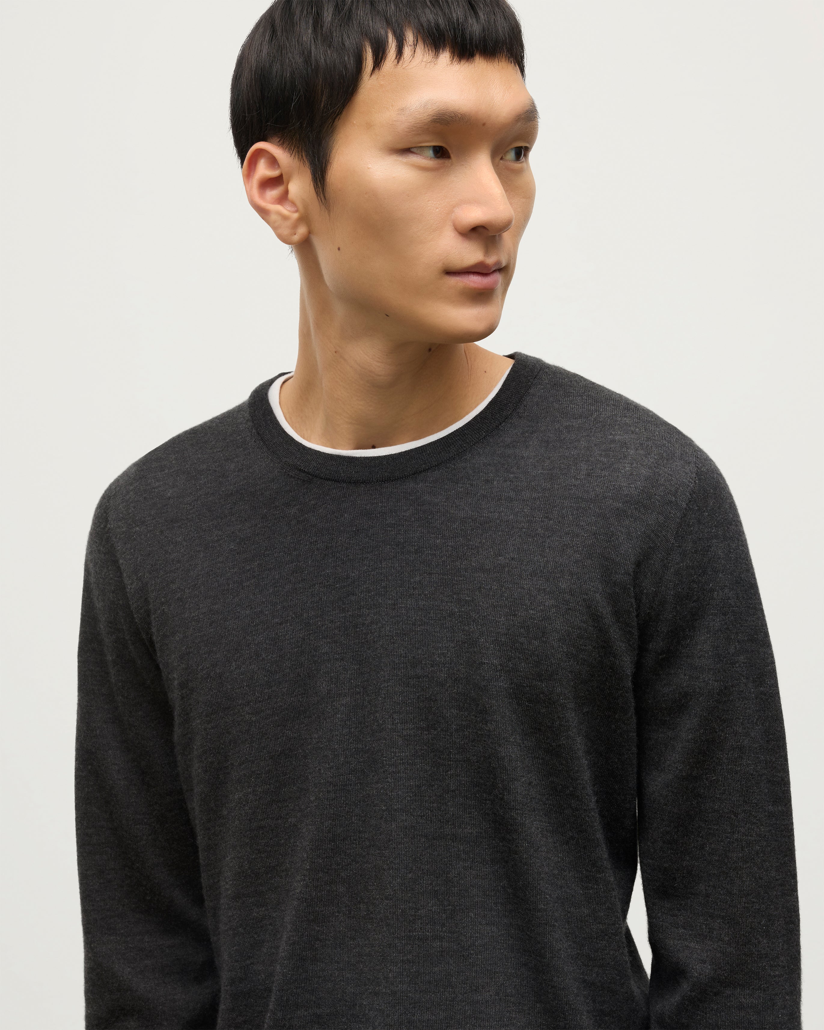 Fin Dark Grey Superfine Cashmere Jumper