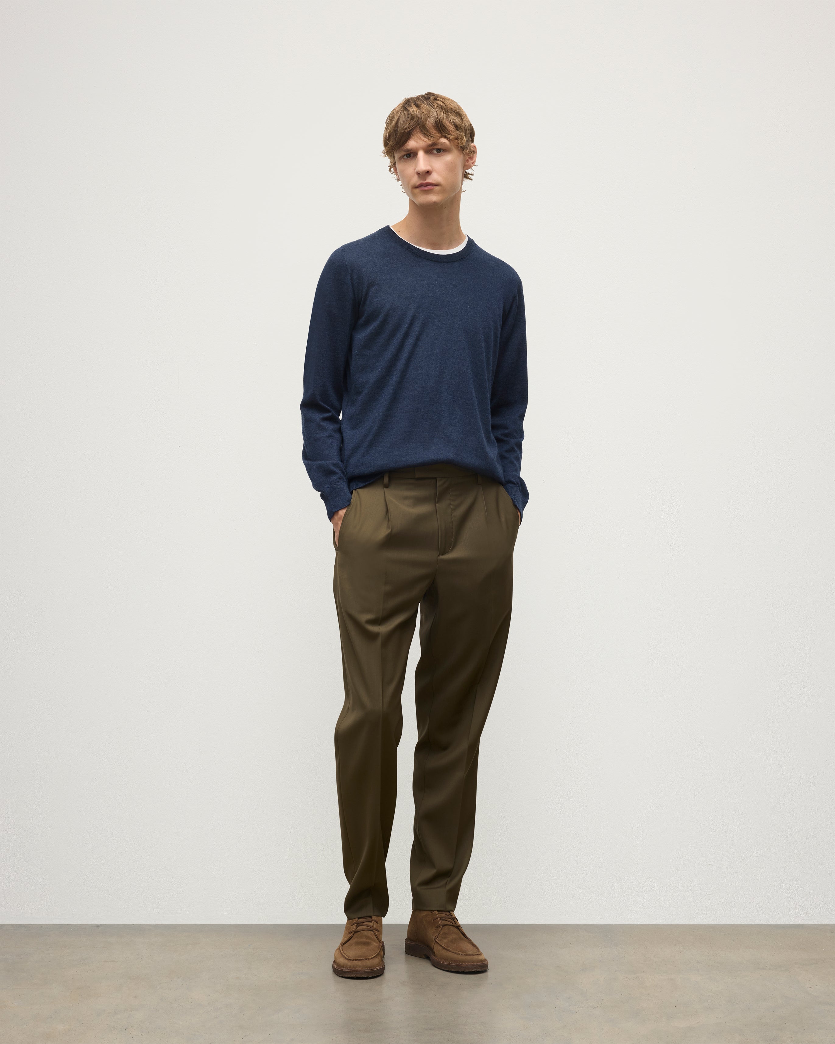 Fin Navy Superfine Cashmere Jumper
