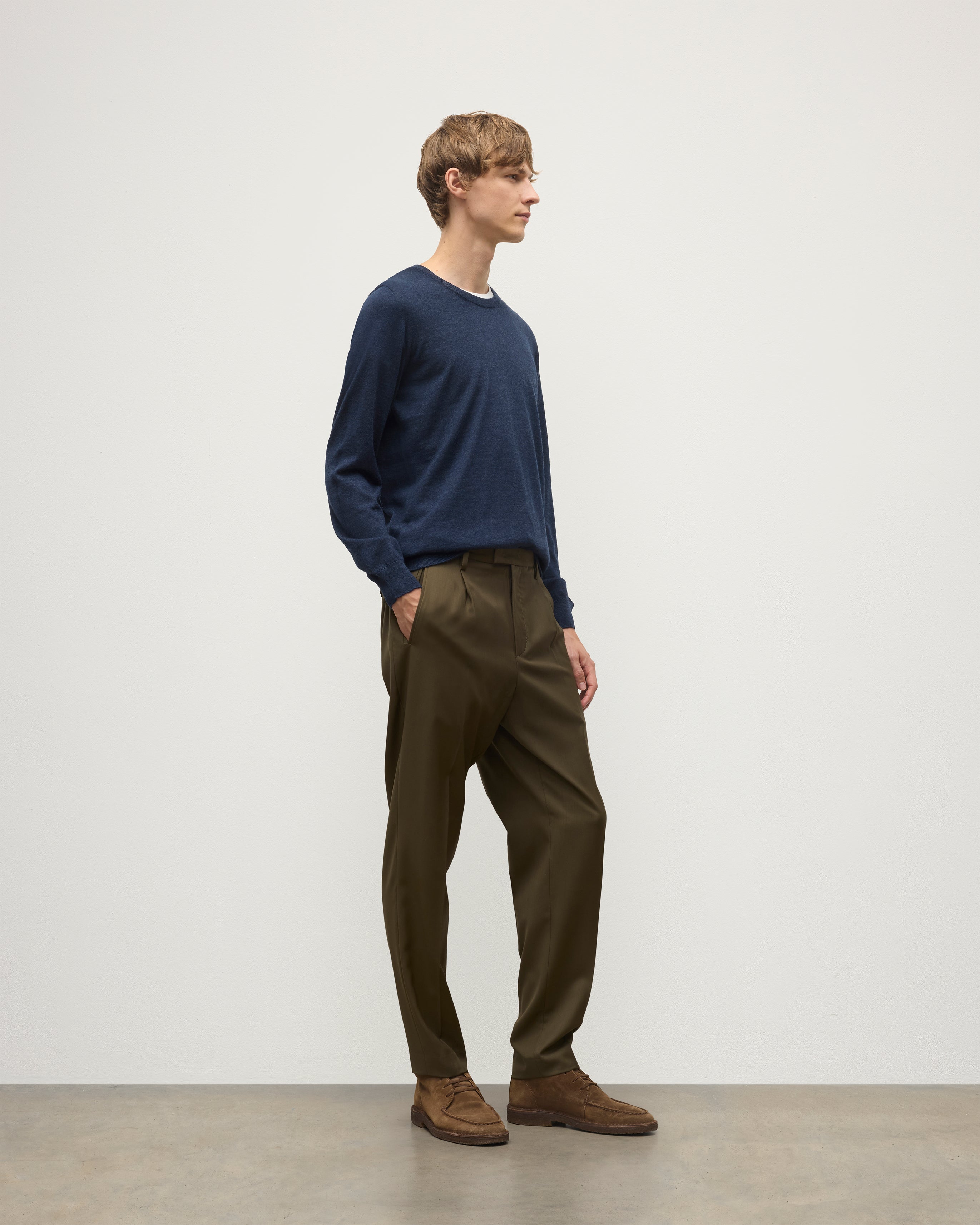 Fin Navy Superfine Cashmere Jumper