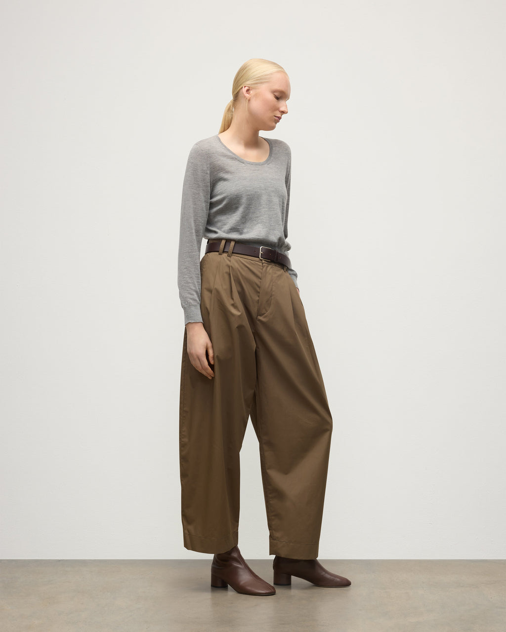 Ella Scoop Neck Superfine Cashmere Grey Jumper