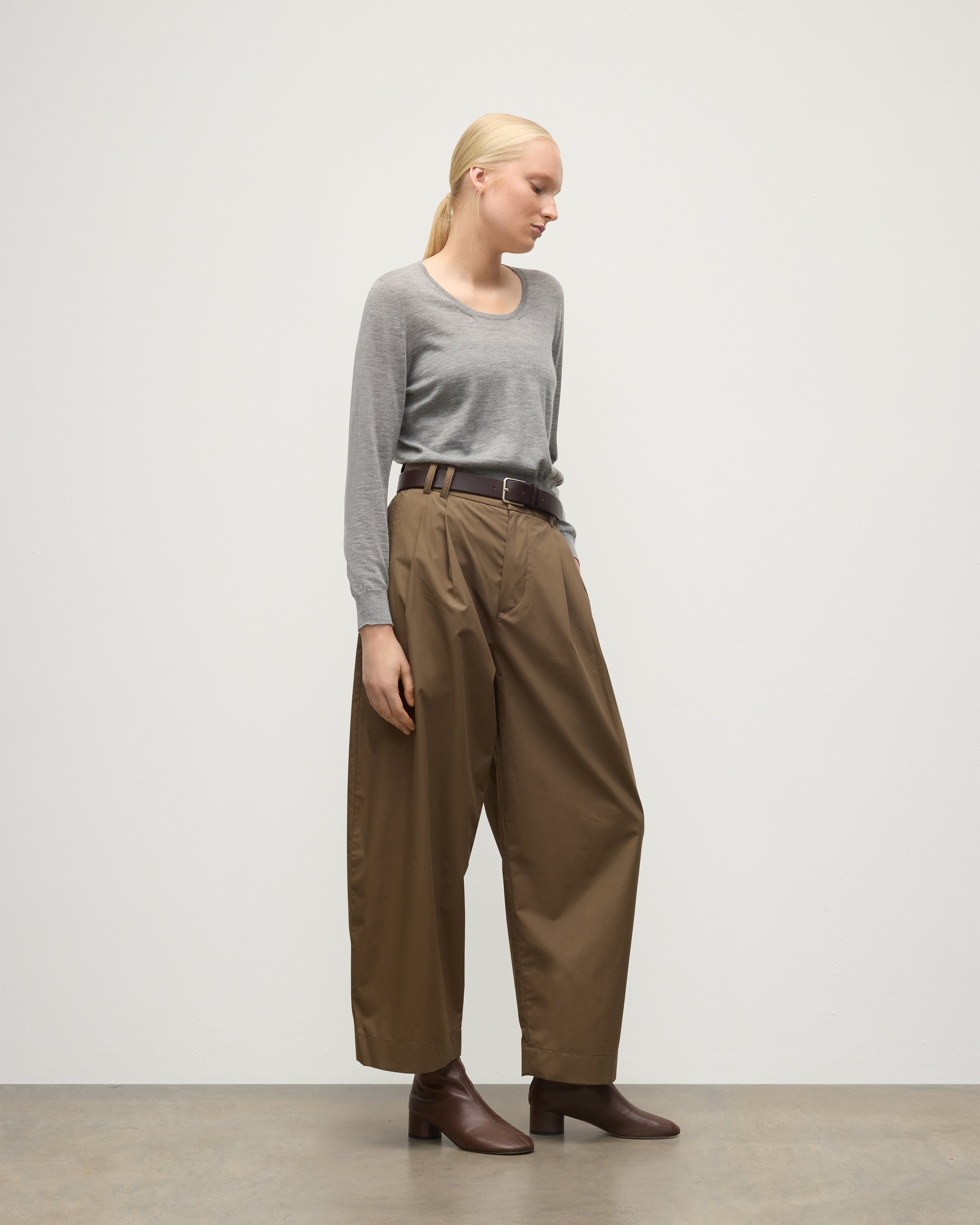 Ella Scoop Neck Superfine Cashmere Grey Jumper