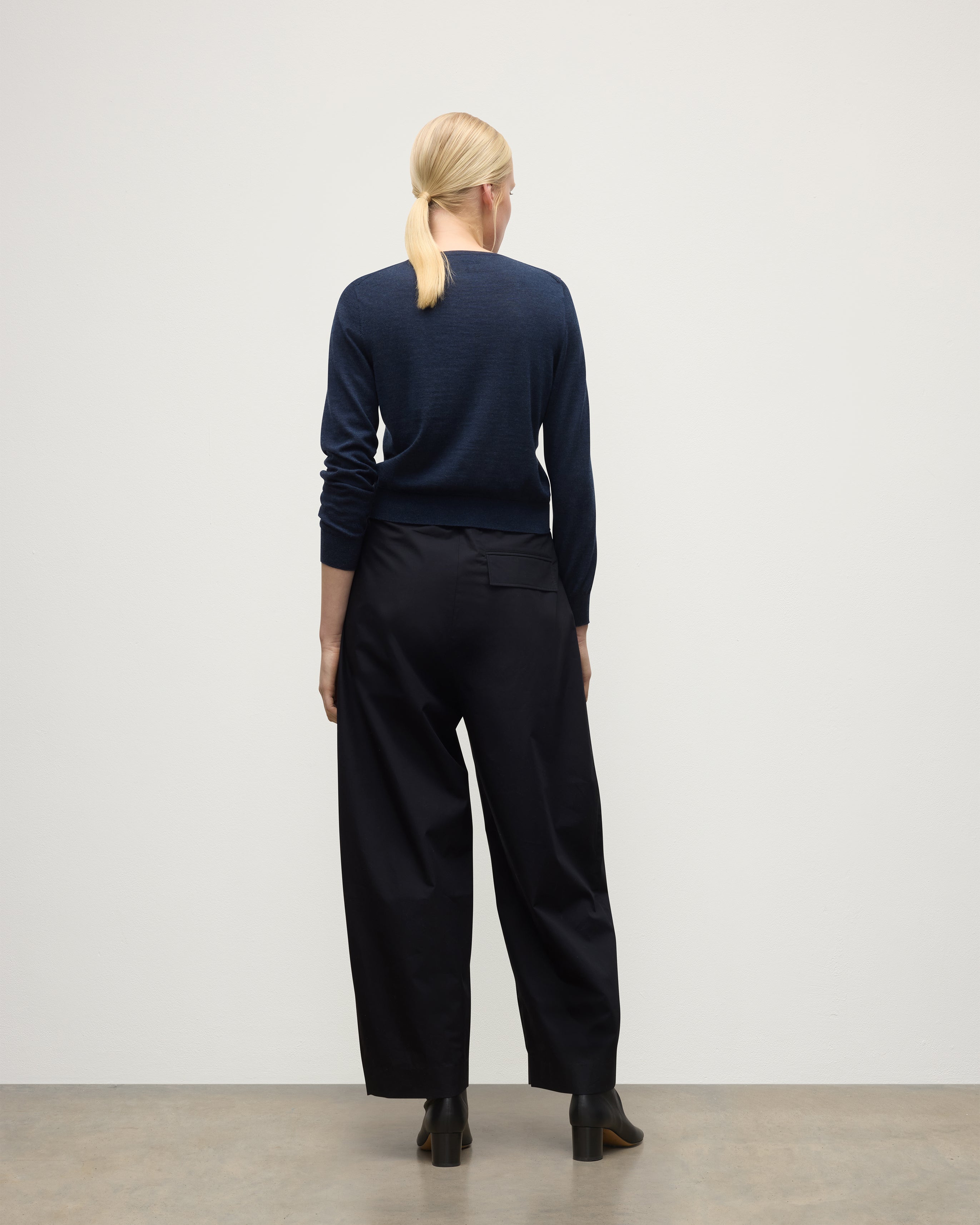 Ella Scoop Neck Superfine Cashmere Navy Jumper