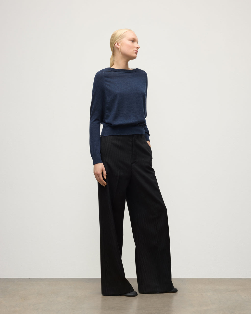 Finola Navy Superfine Cashmere Jumper