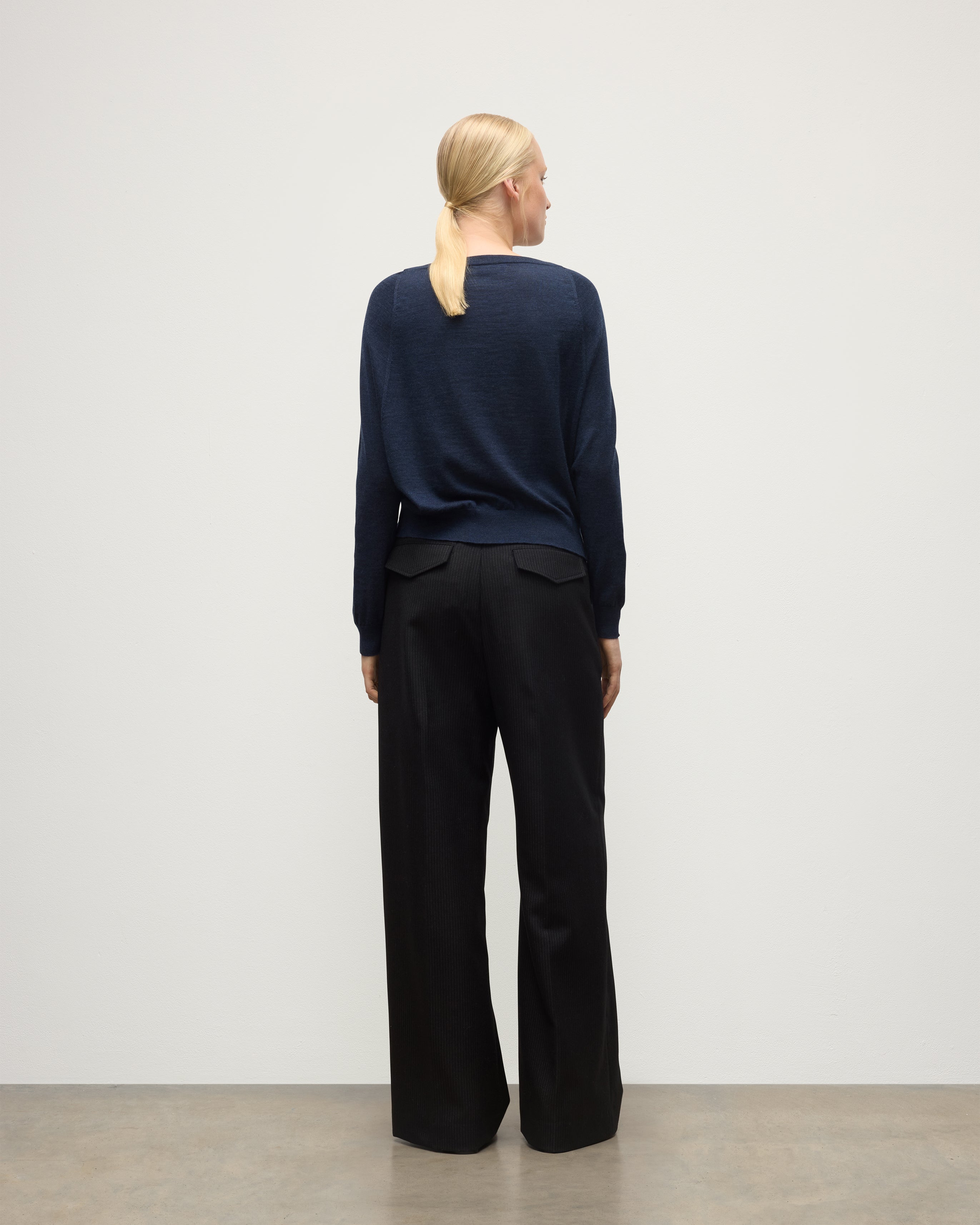 Finola Navy Superfine Cashmere Jumper