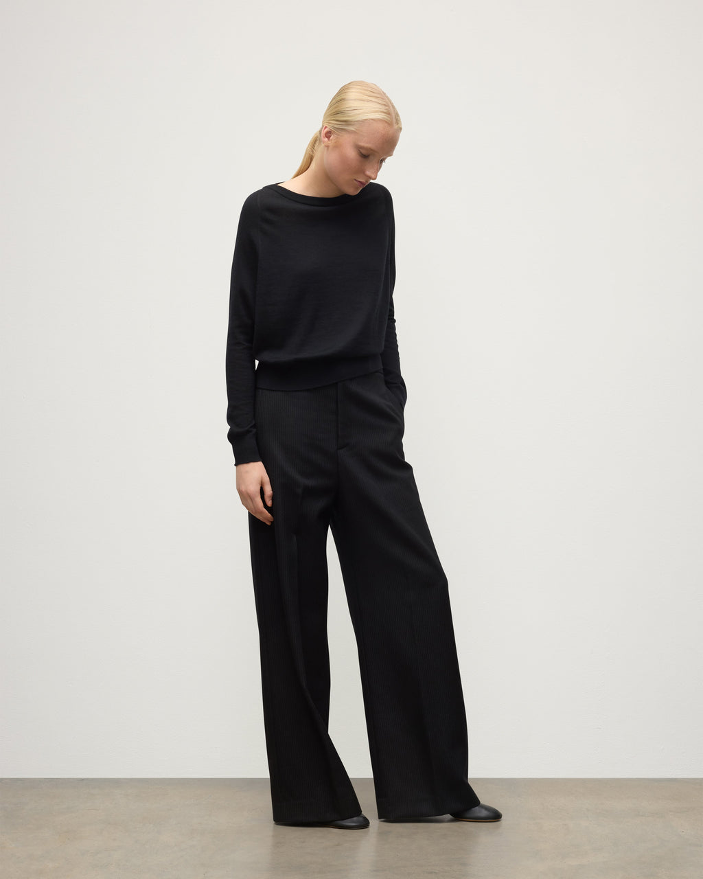 Finola Black Superfine Cashmere Jumper