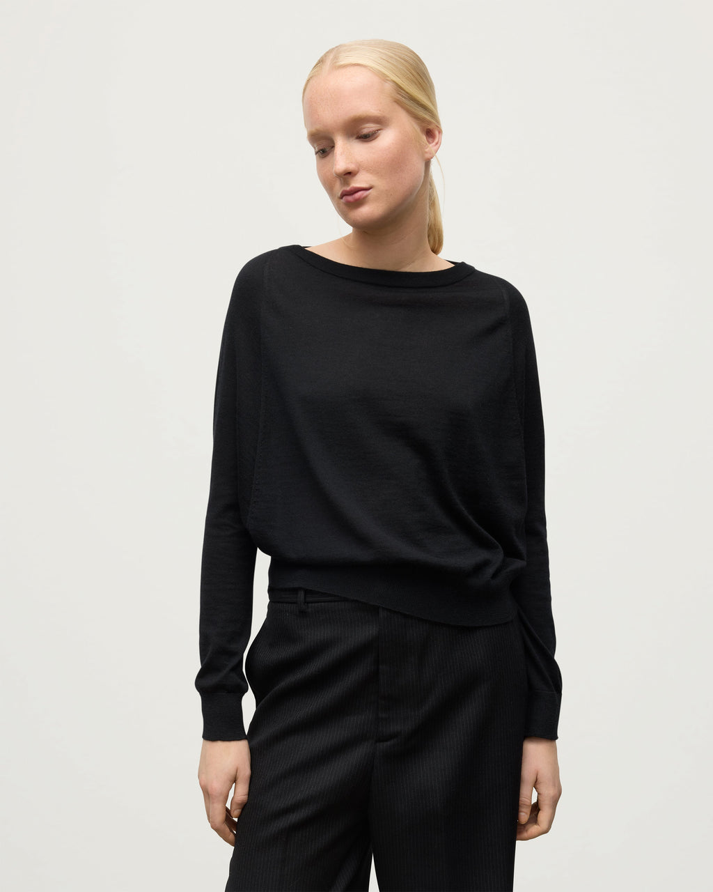 Finola Black Superfine Cashmere Jumper