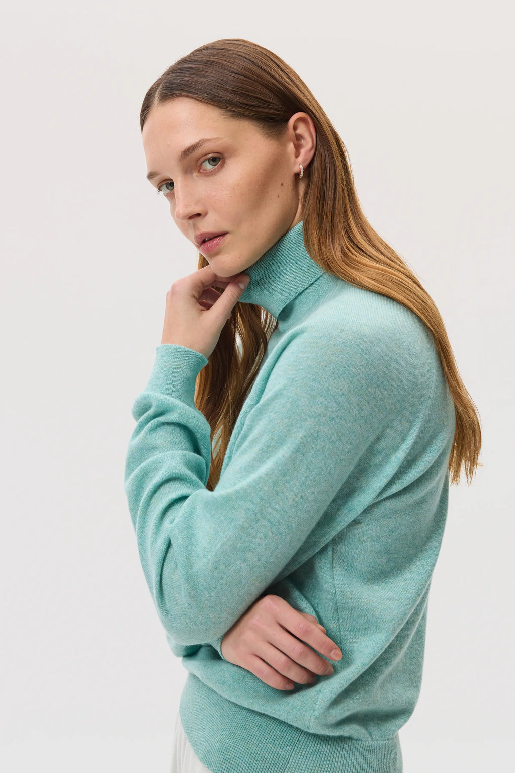 Classic Cashmere Roll Neck Green Jumper