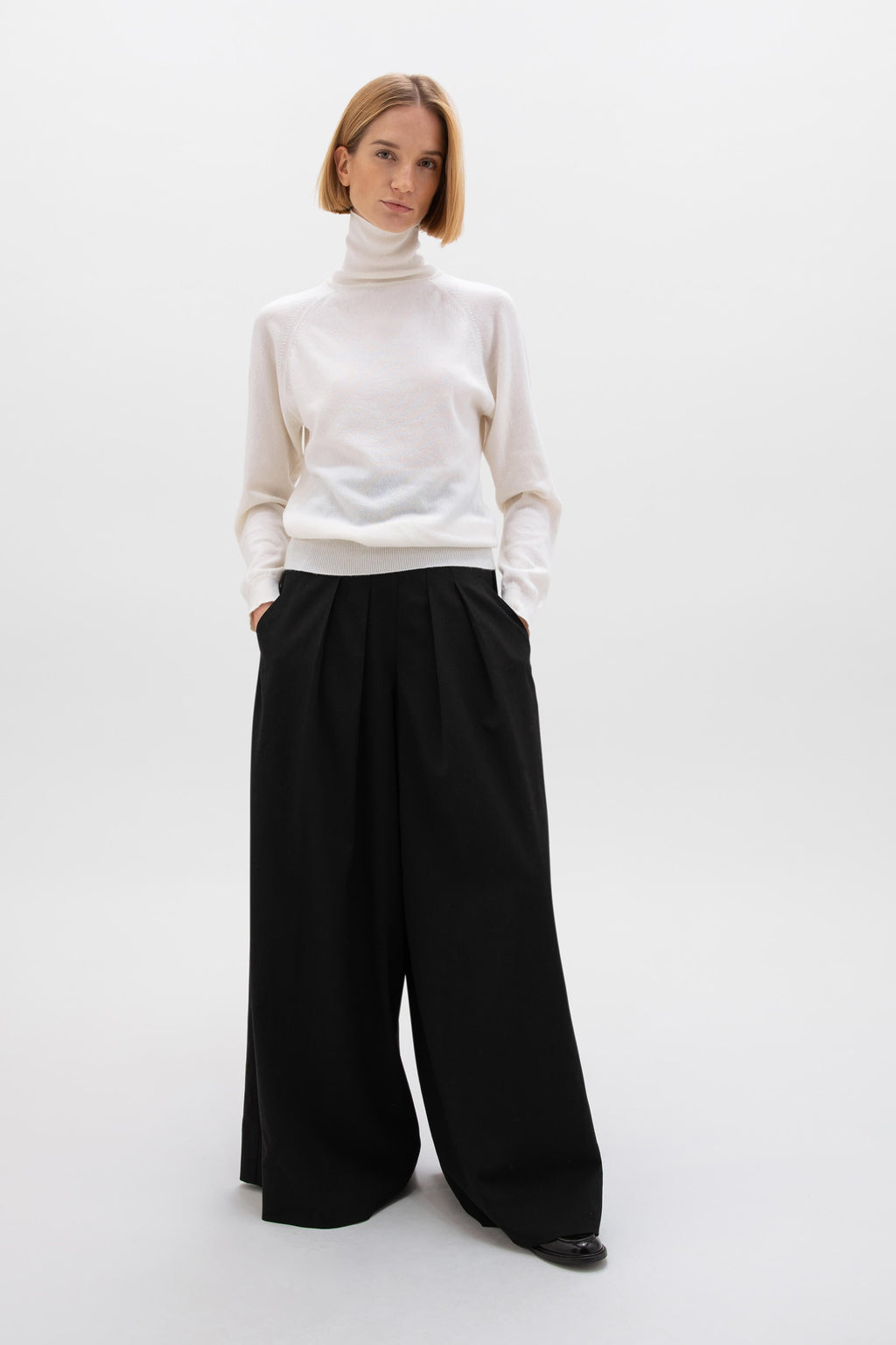Classic Cashmere Roll Neck White Jumper
