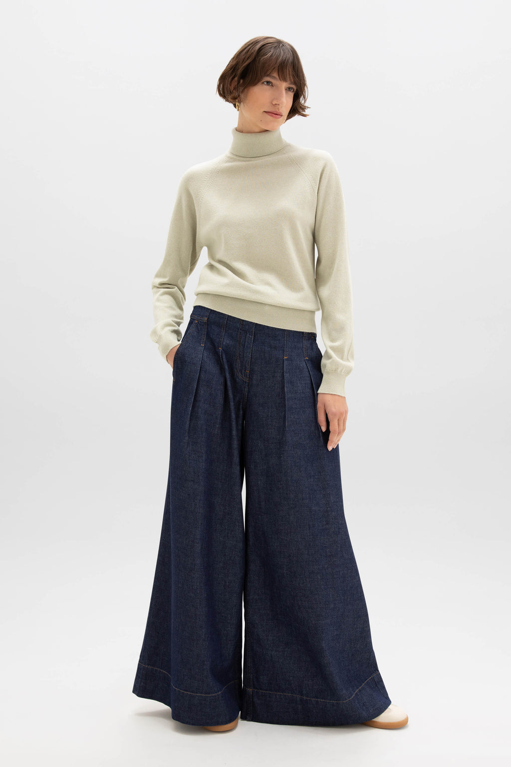 Cashmere Roll Neck Light Green Jumper