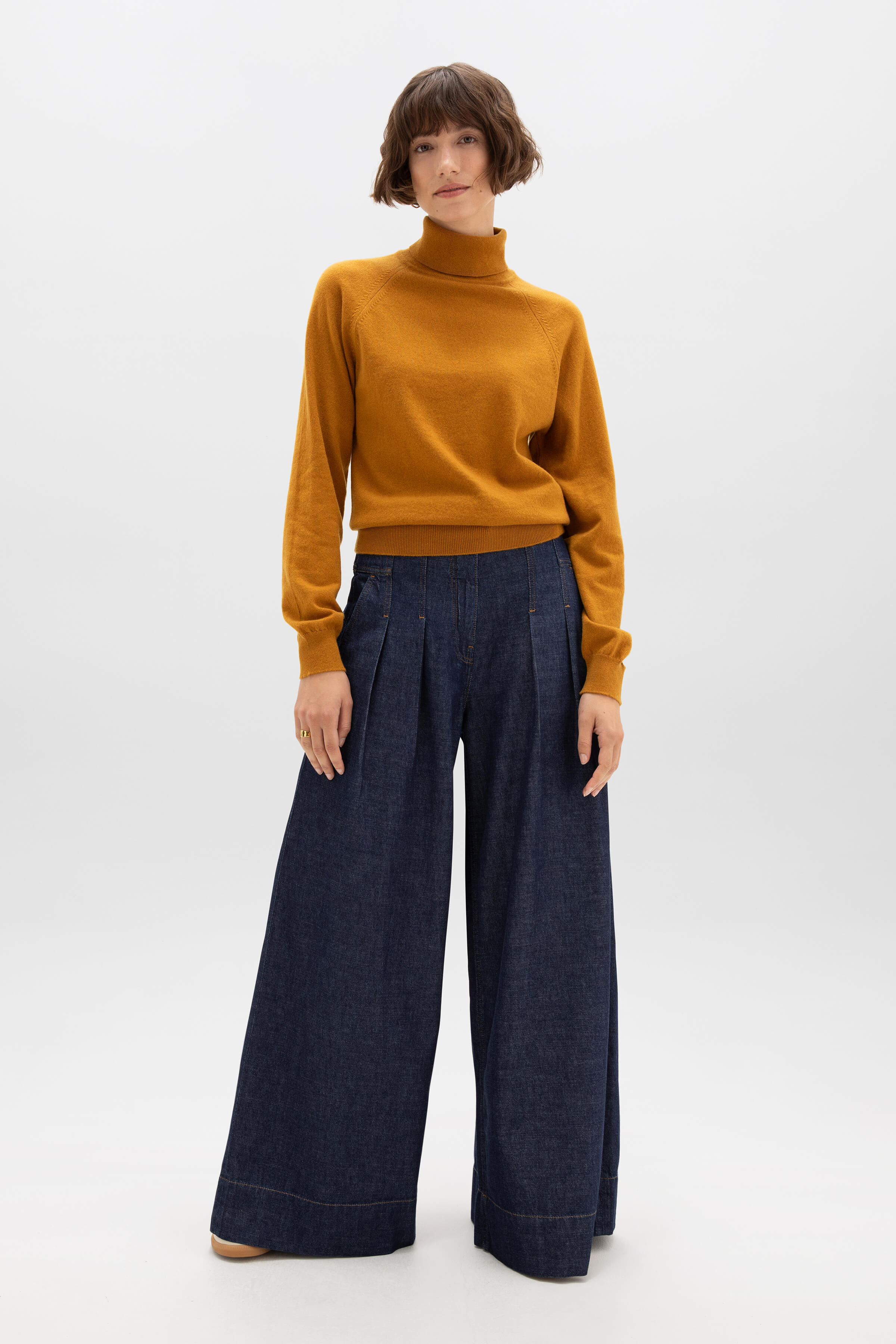 Cashmere Roll Neck Dark Yellow Jumper
