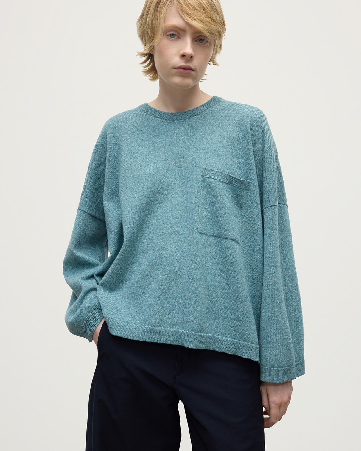 Gauzy Pocket Green Cashmere Jumper