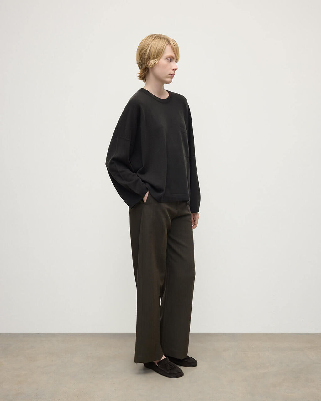 Gauzy Pocket Dark Grey Cashmere Jumper