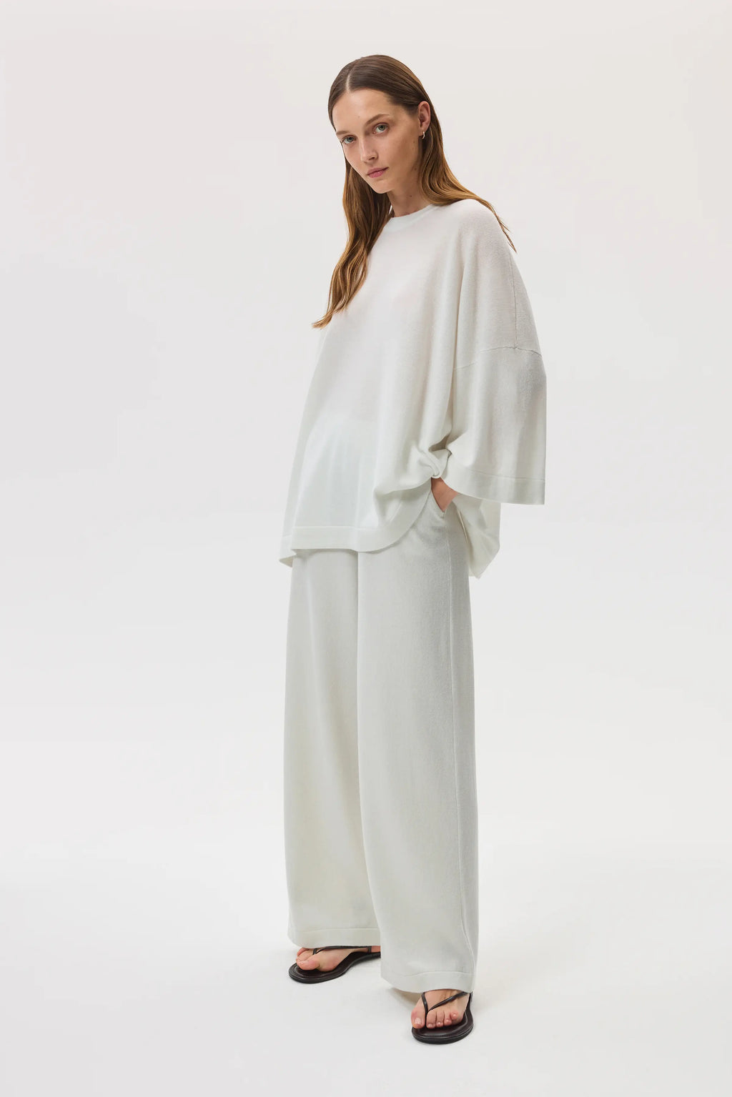 Relaxed Featherlight White Cashmere Jumper
