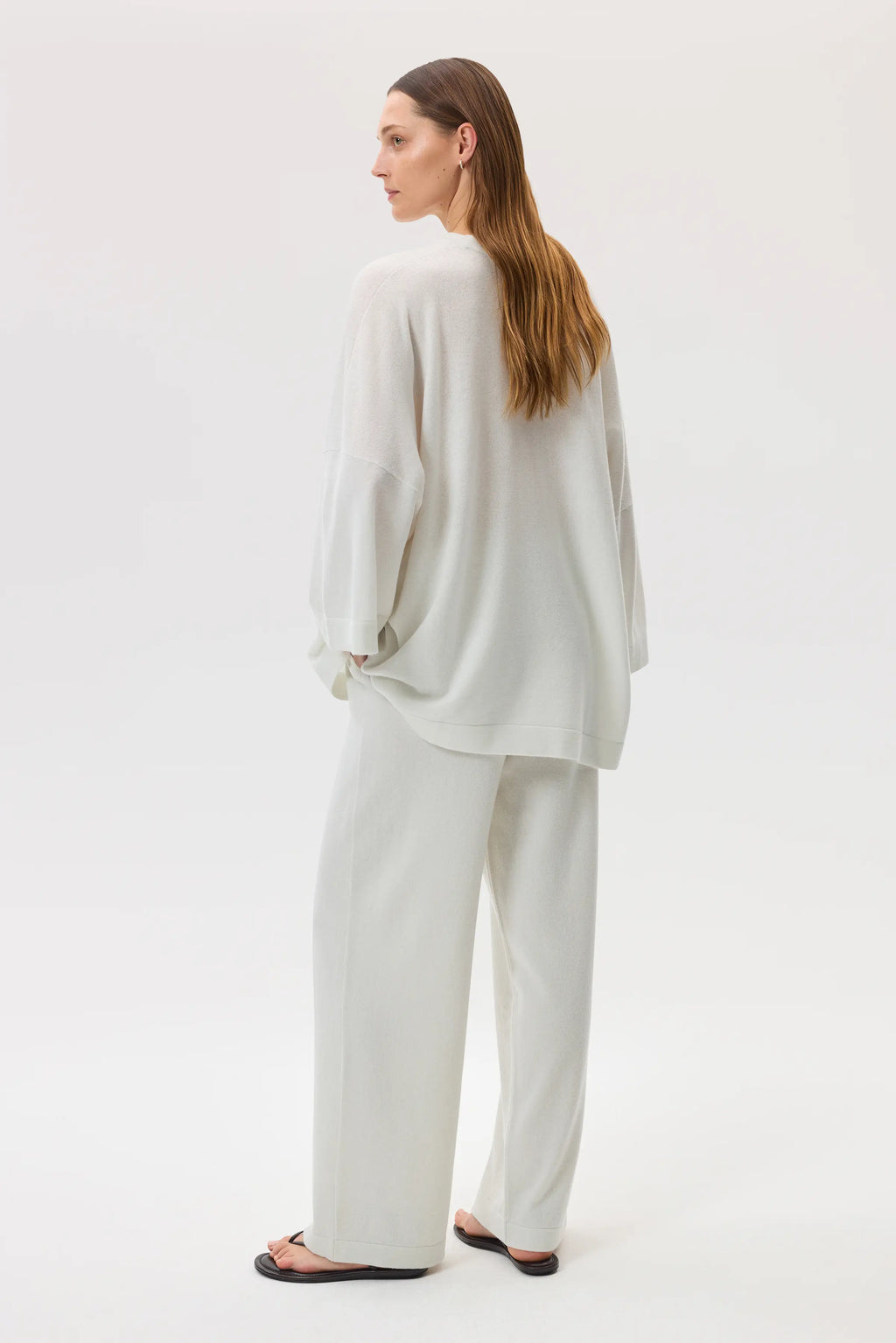Relaxed Featherlight White Cashmere Jumper