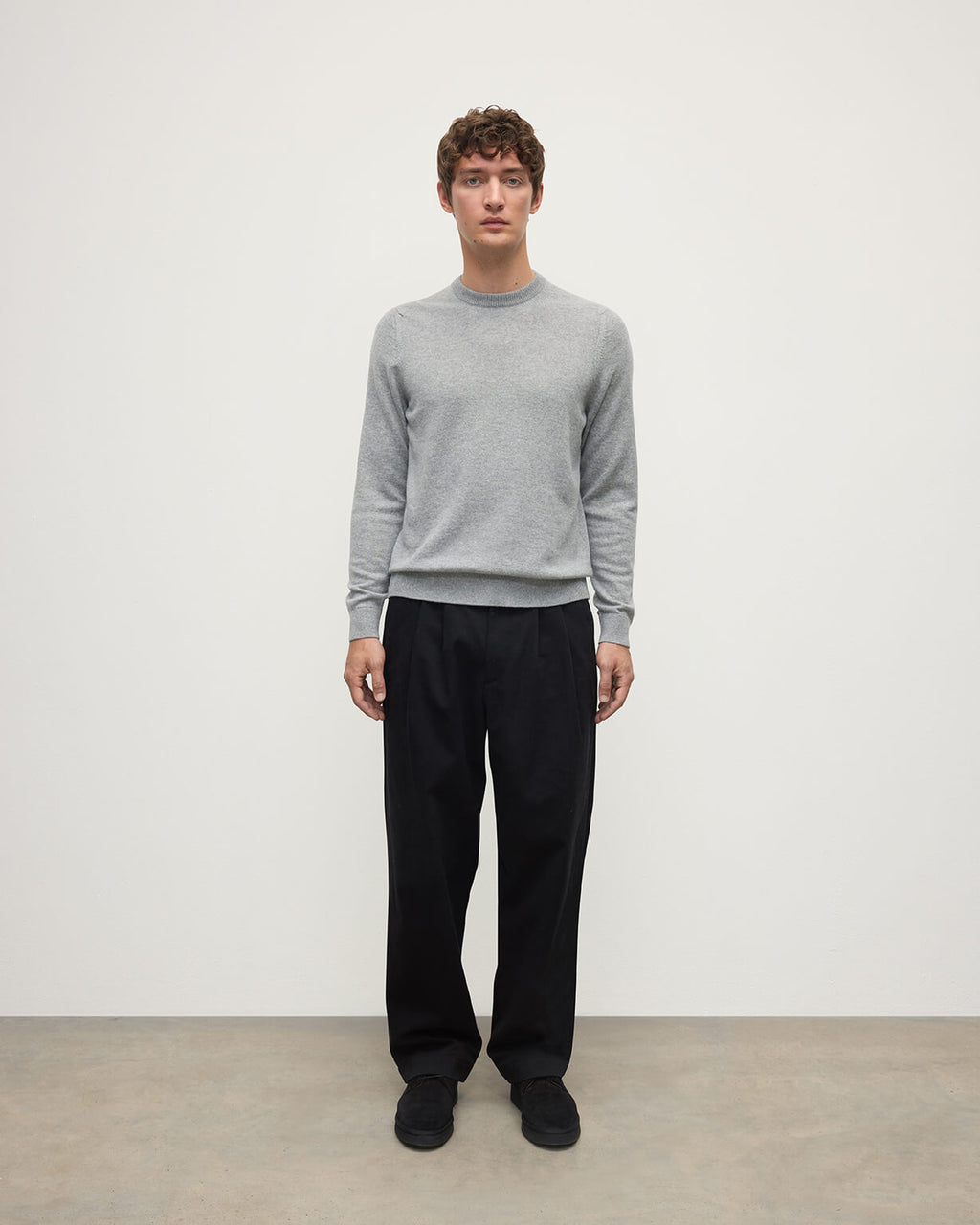 Rory Light Grey Classic Cashmere Crew Jumper