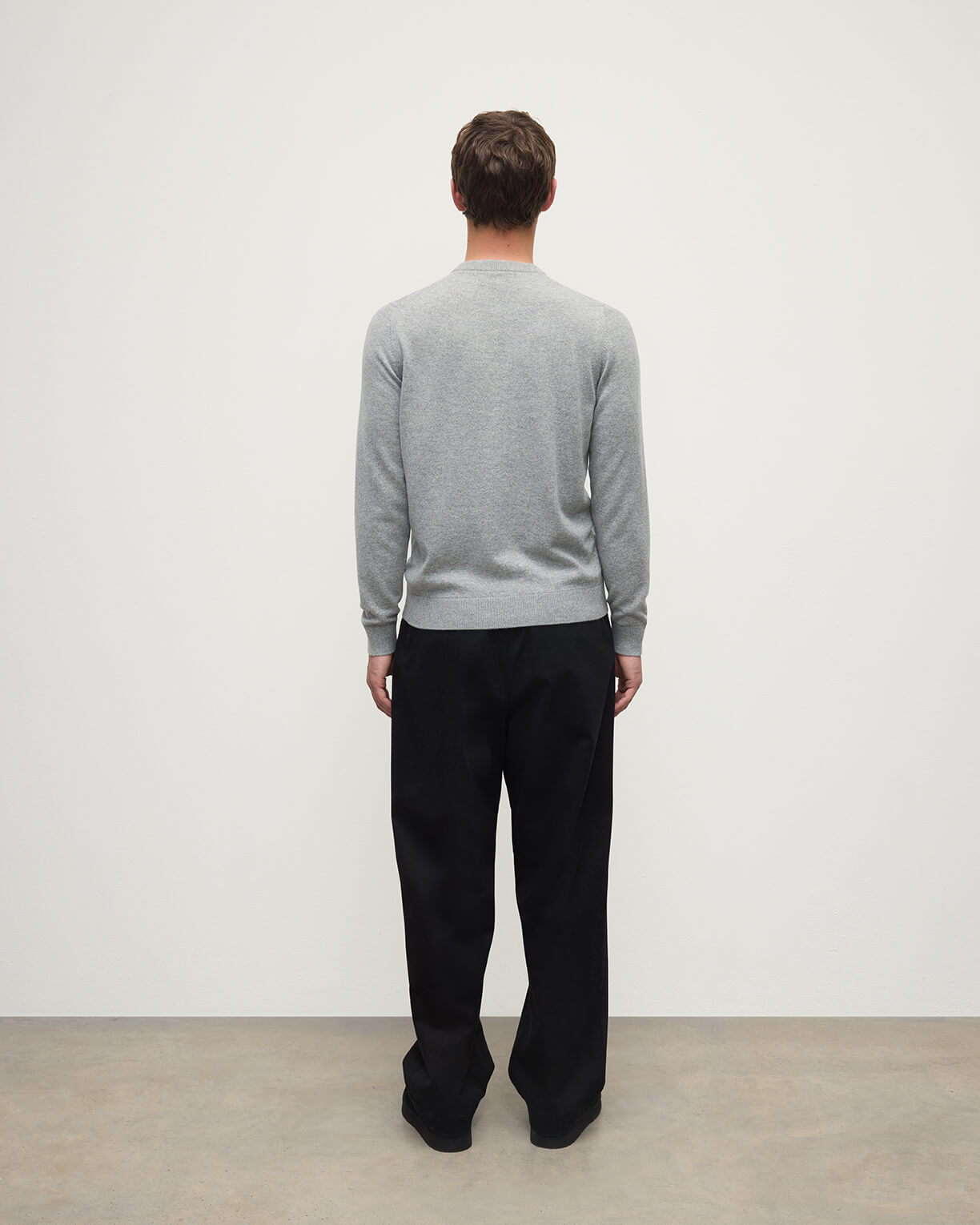 Rory Light Grey Classic Cashmere Crew Jumper