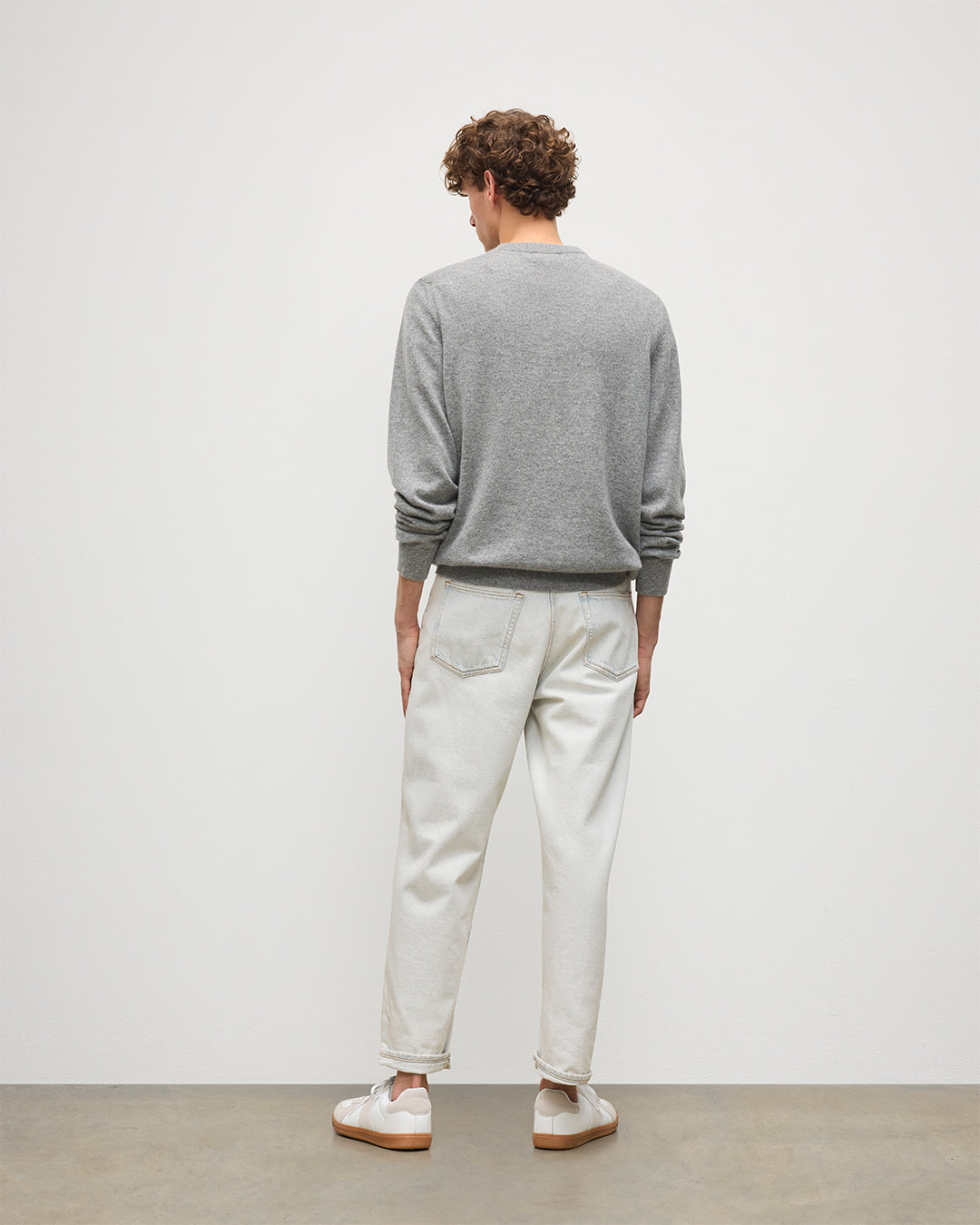 Rory Grey Classic Cashmere Crew Jumper