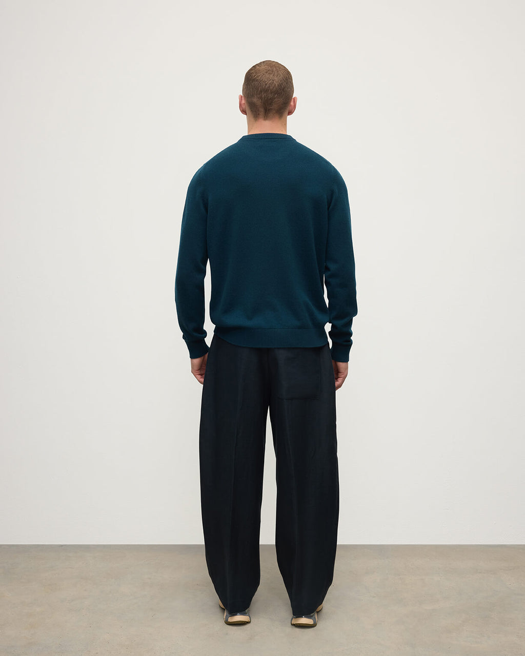 Rory Bottle Green Classic Cashmere Crew Jumper
