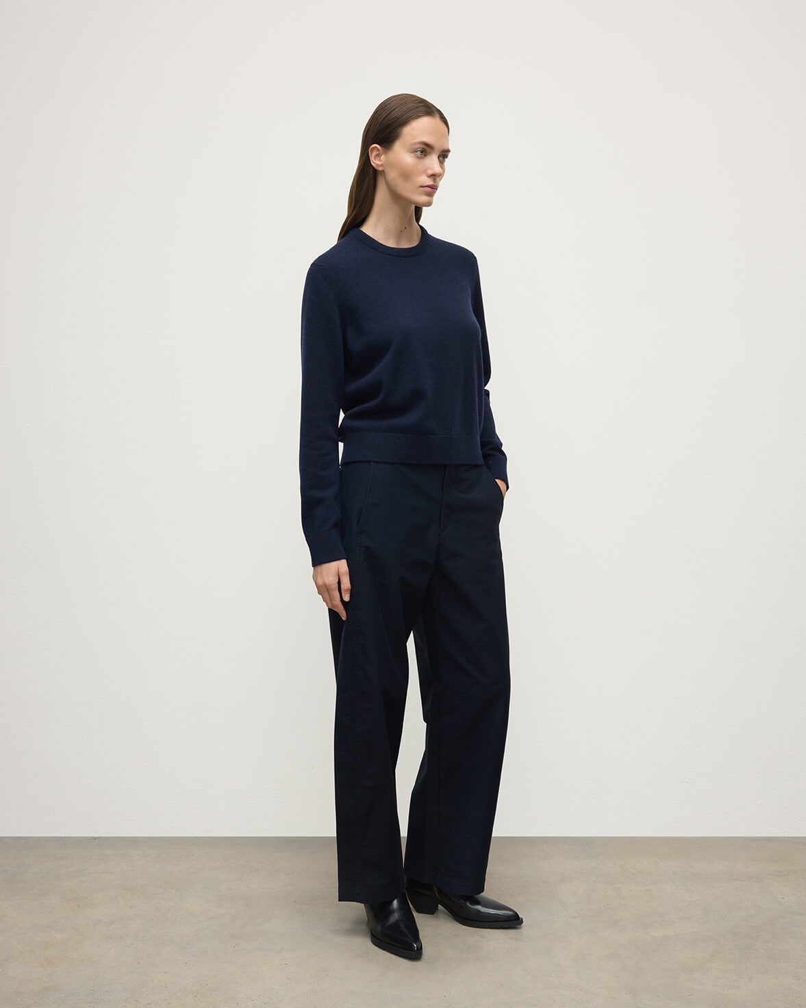 Classic Cashmere Dark Navy Round Neck Jumper