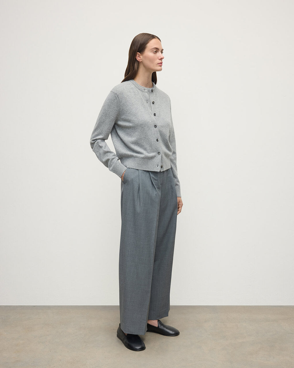 Classic Cashmere Light Grey Cardigan