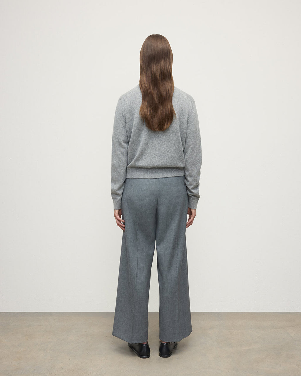 Classic Cashmere Light Grey Cardigan